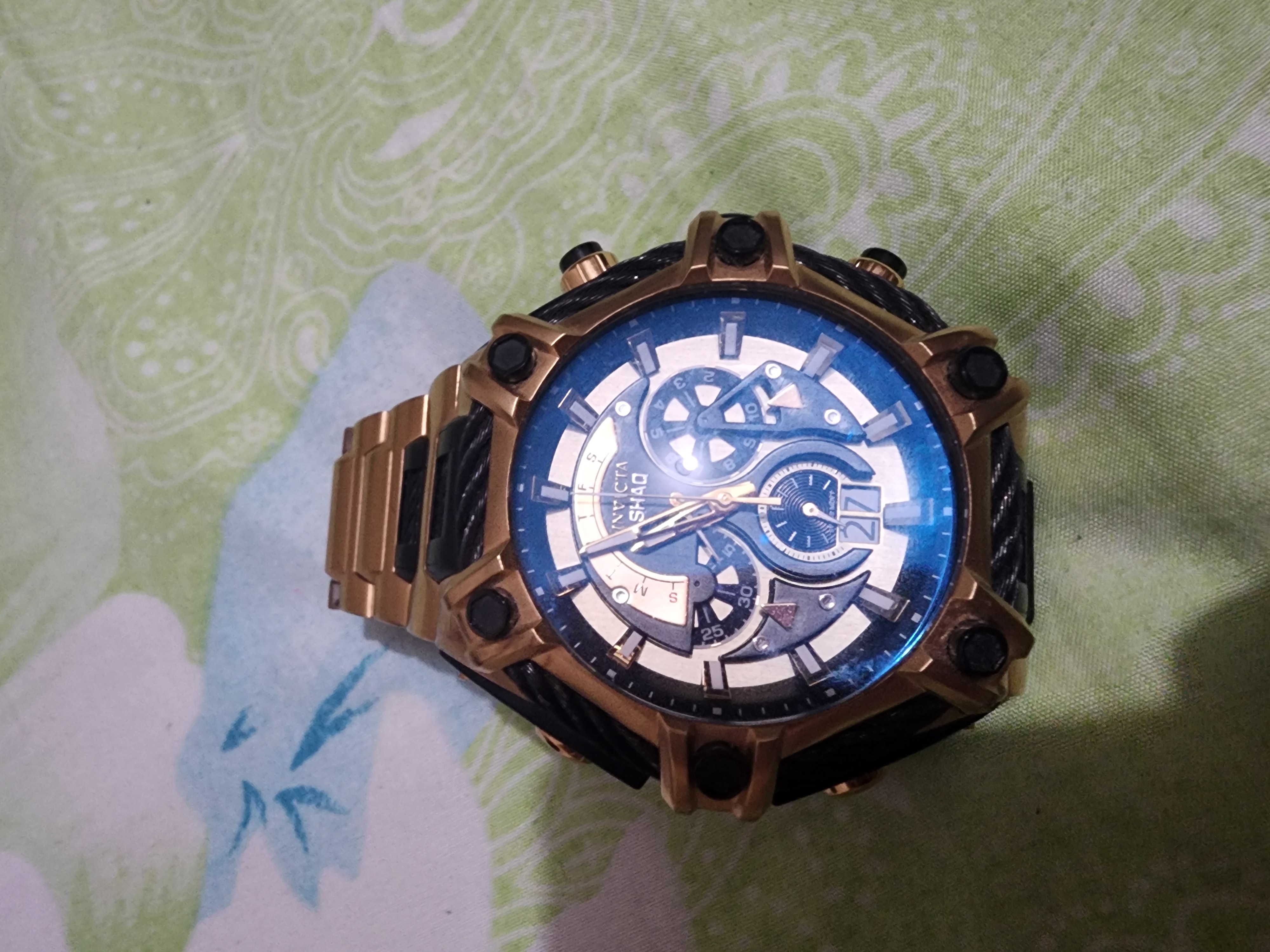joyas, relojes y accesorios - Invicta Shaq Cronógrafo, Edición Oro –