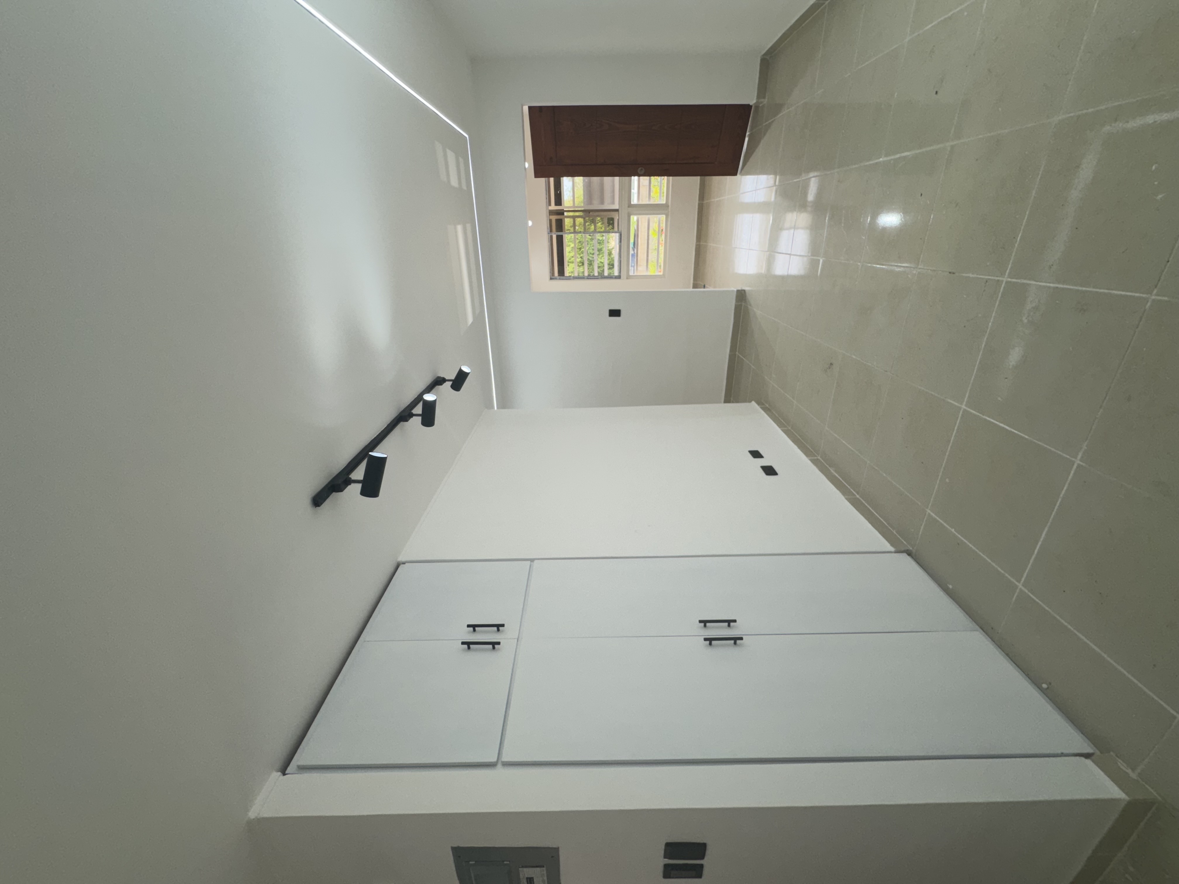 apartamentos - Apartamento con 1 año de construcción en la marginal de las Américas  2