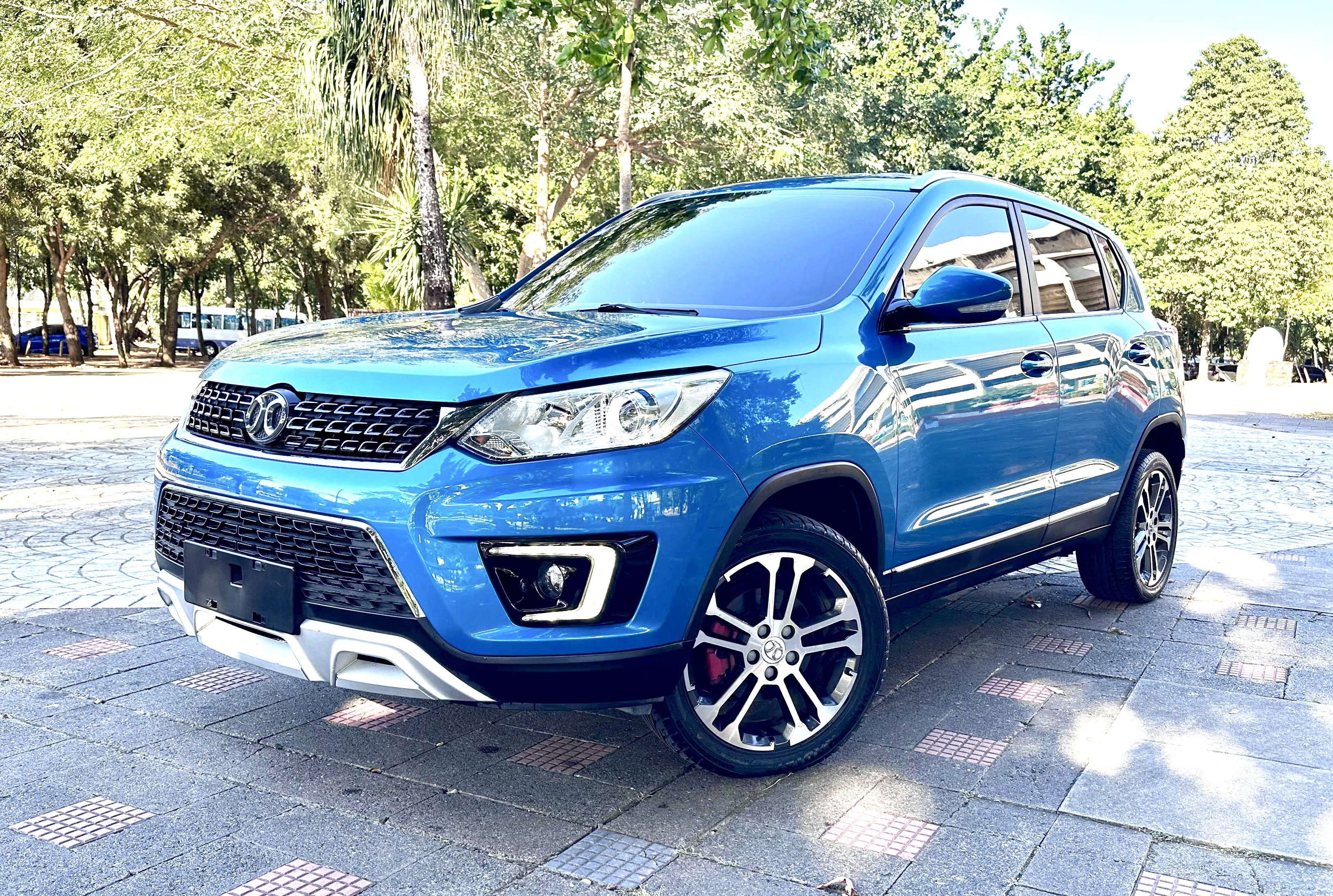 jeepetas y camionetas - SUPER VEHÍCULO 2018 - 30 MIL KM  0