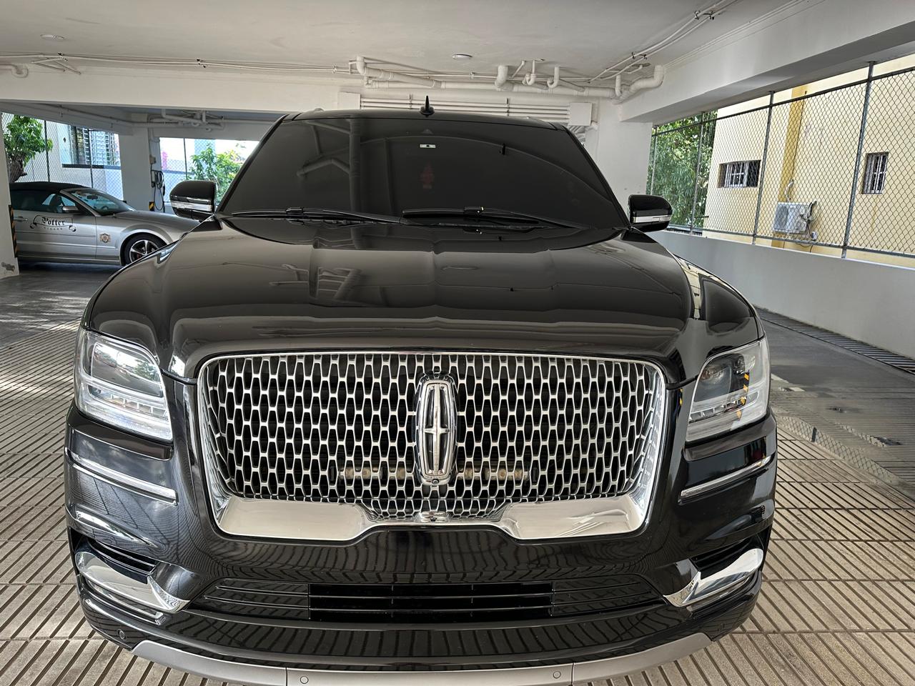 jeepetas y camionetas - Jeepeta Lincoln Navigator 5