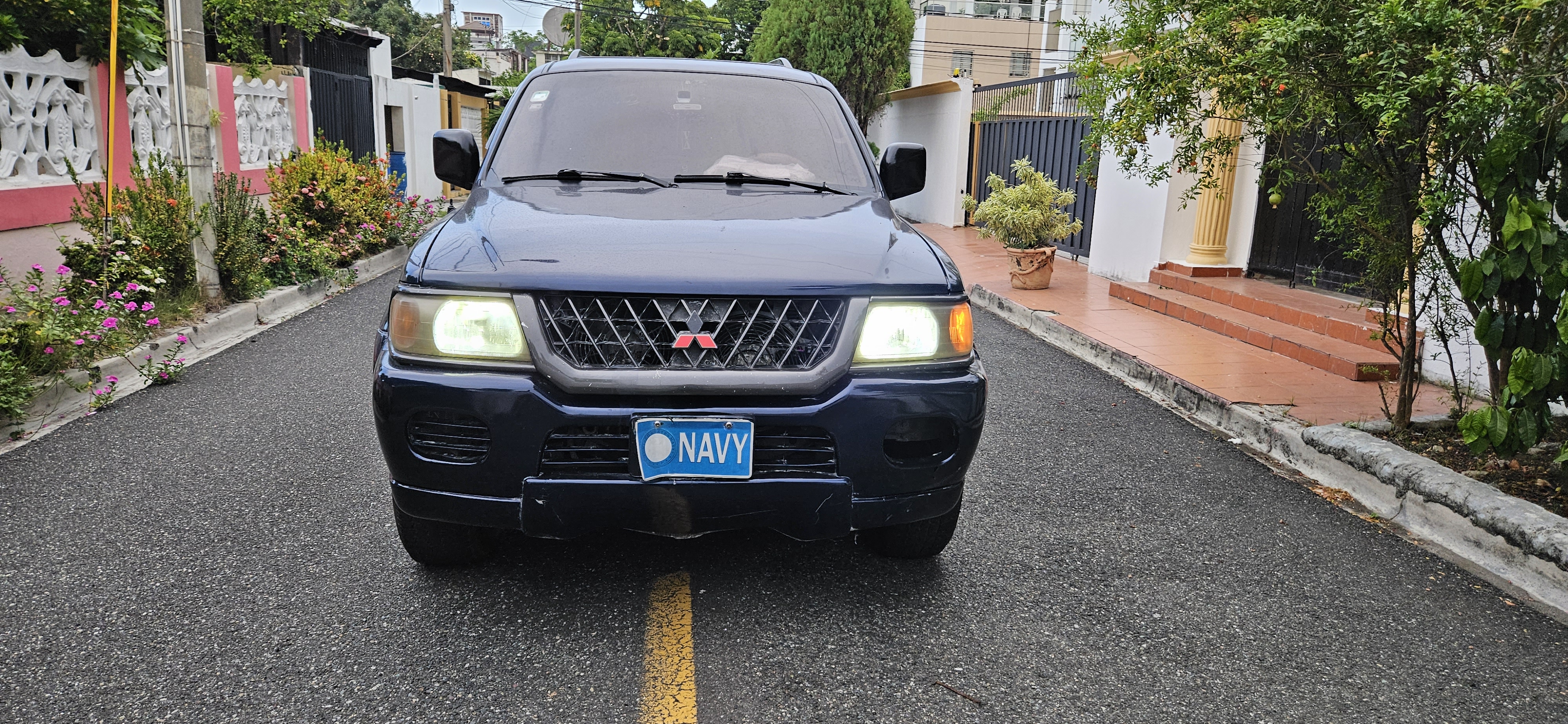 jeepetas y camionetas - Mitsubishi montero sport 2002 4