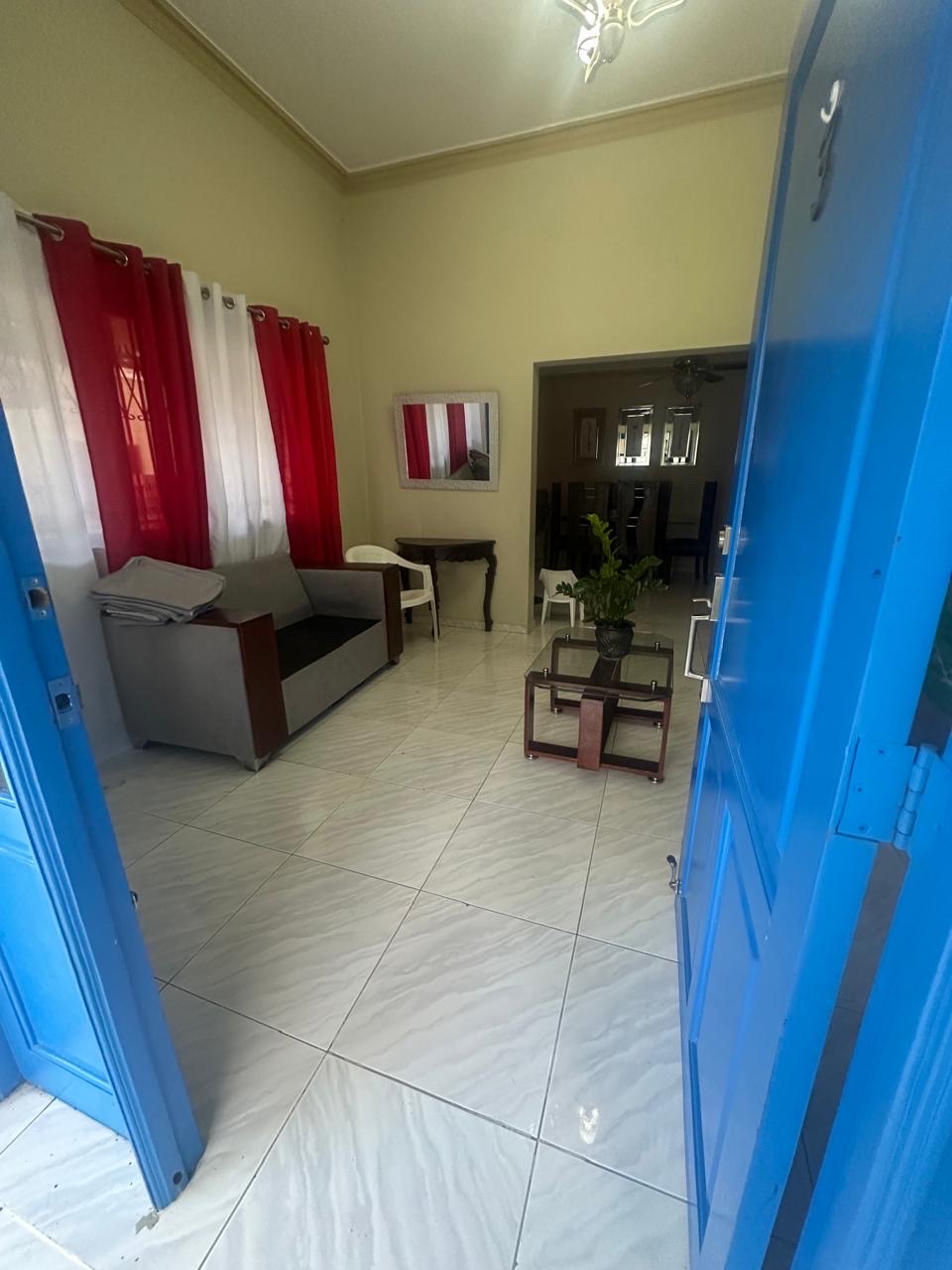 casas - ¡Venta de Casa a Minutos de la UASD Santiago! 3