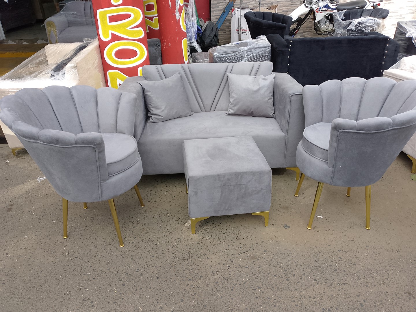 electrodomesticos - Mueble de 2 con su 2 sillas flor y su mesa en oferta  6