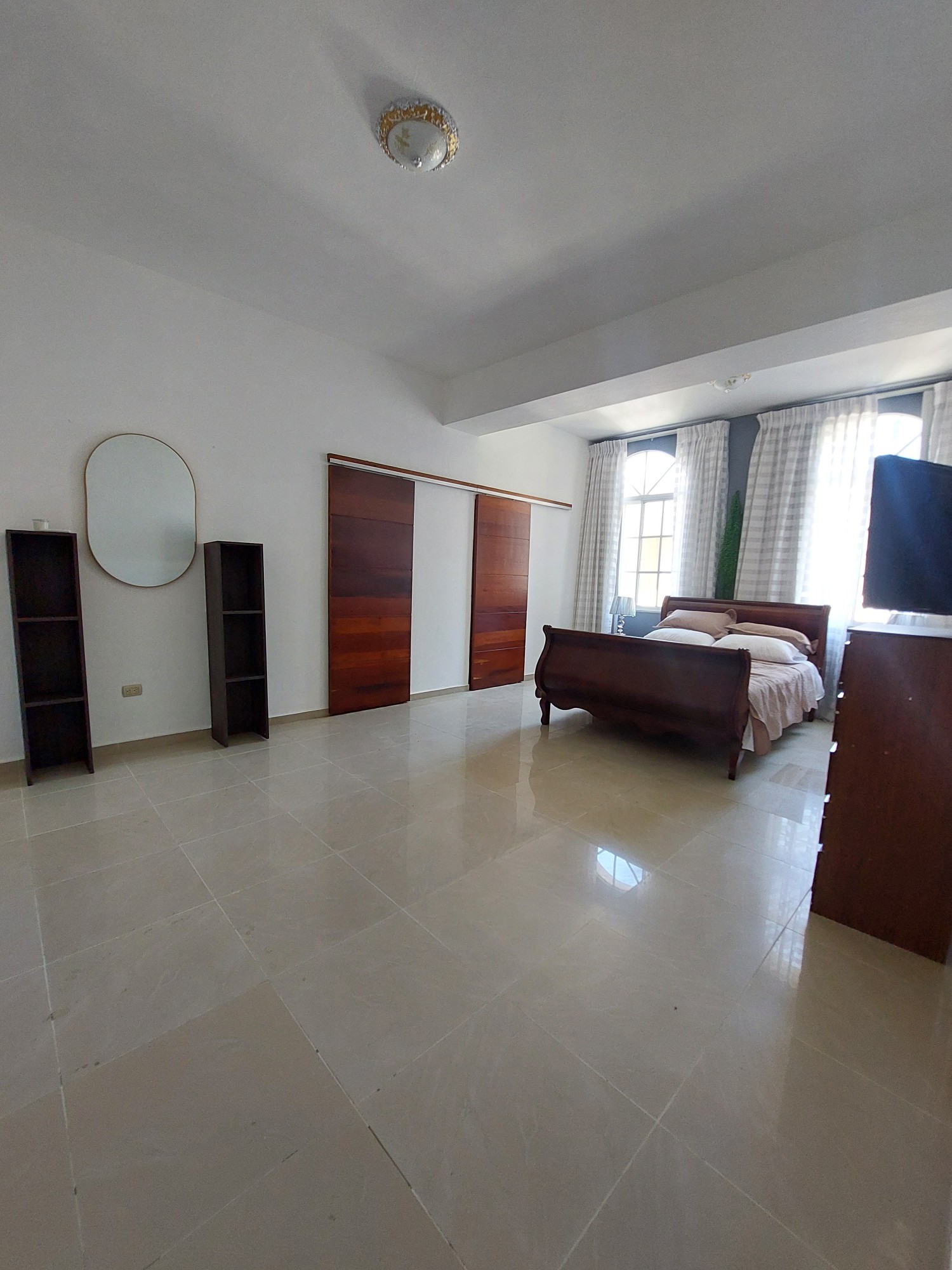 apartamentos - Apartamento amueblado de 1 habitación en piso alto bien ubicado en Piantini 8