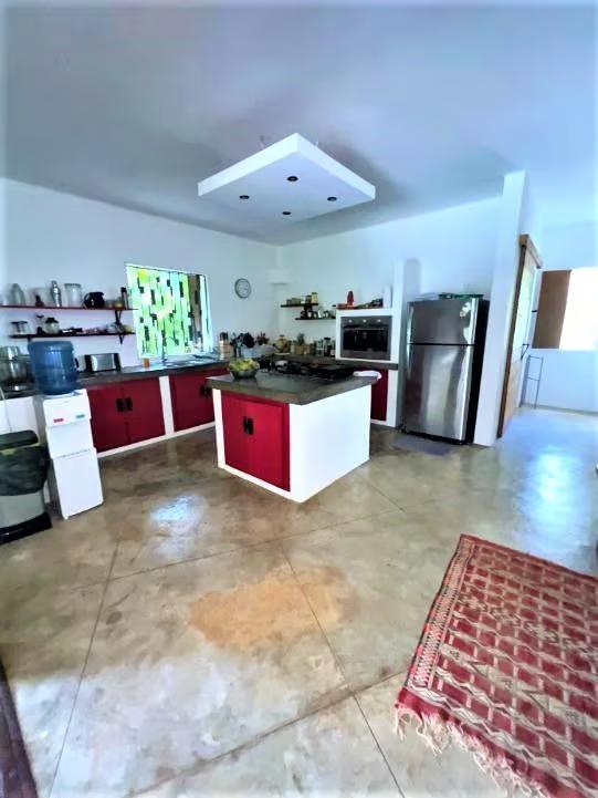 casas vacacionales y villas - Villa de lujo en venta incluye una casa de madera  8