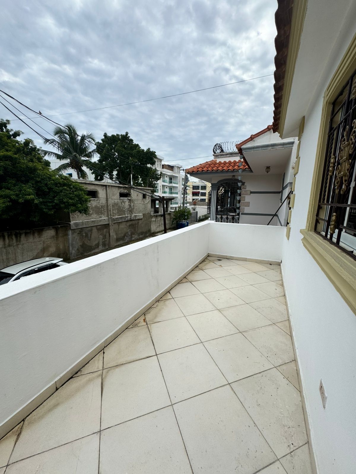 casas - Se alquila Casa con amplio patio en Las Américas  6