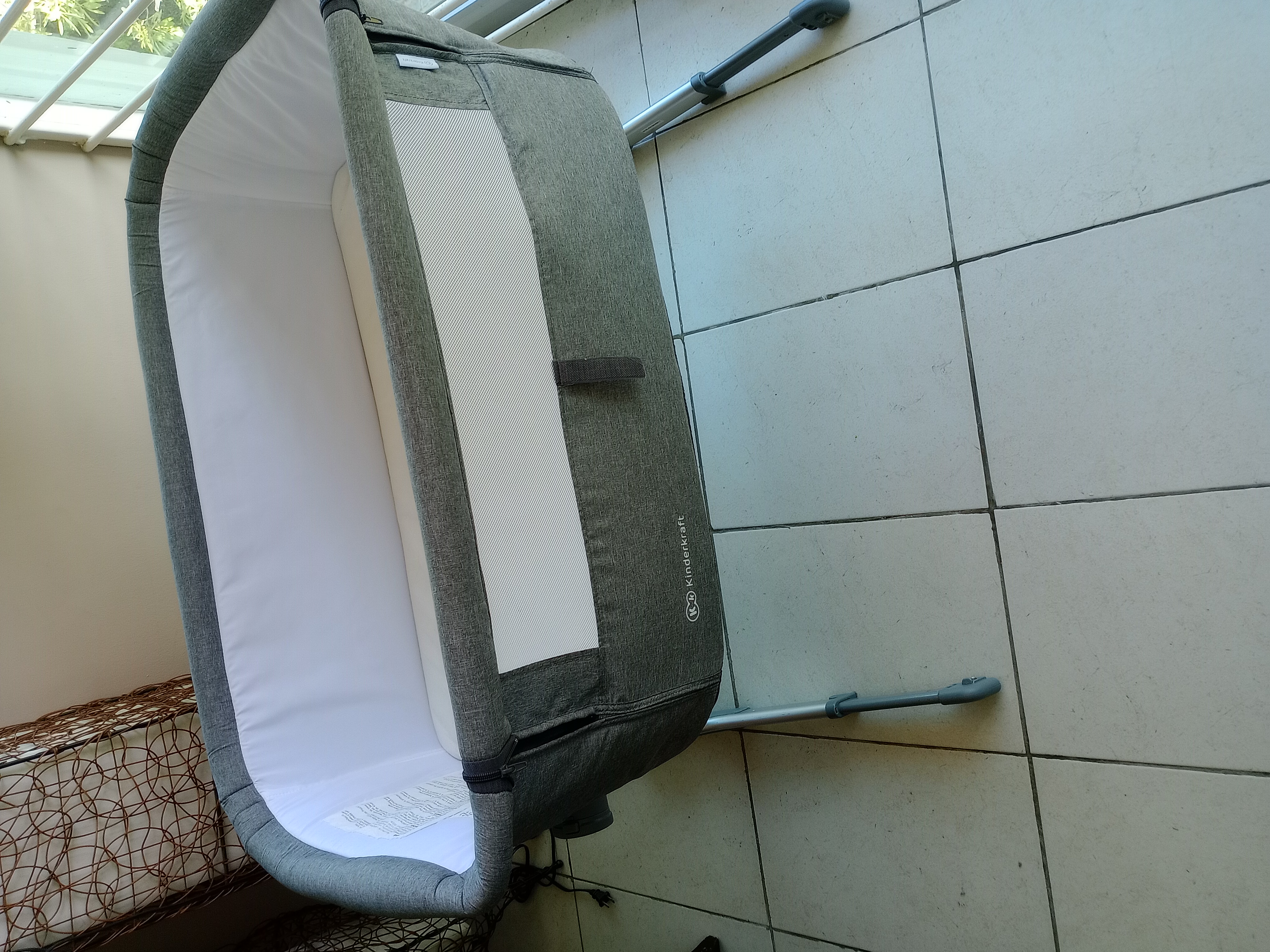 coches y sillas - SE VENDE MOISES COLECHO  2