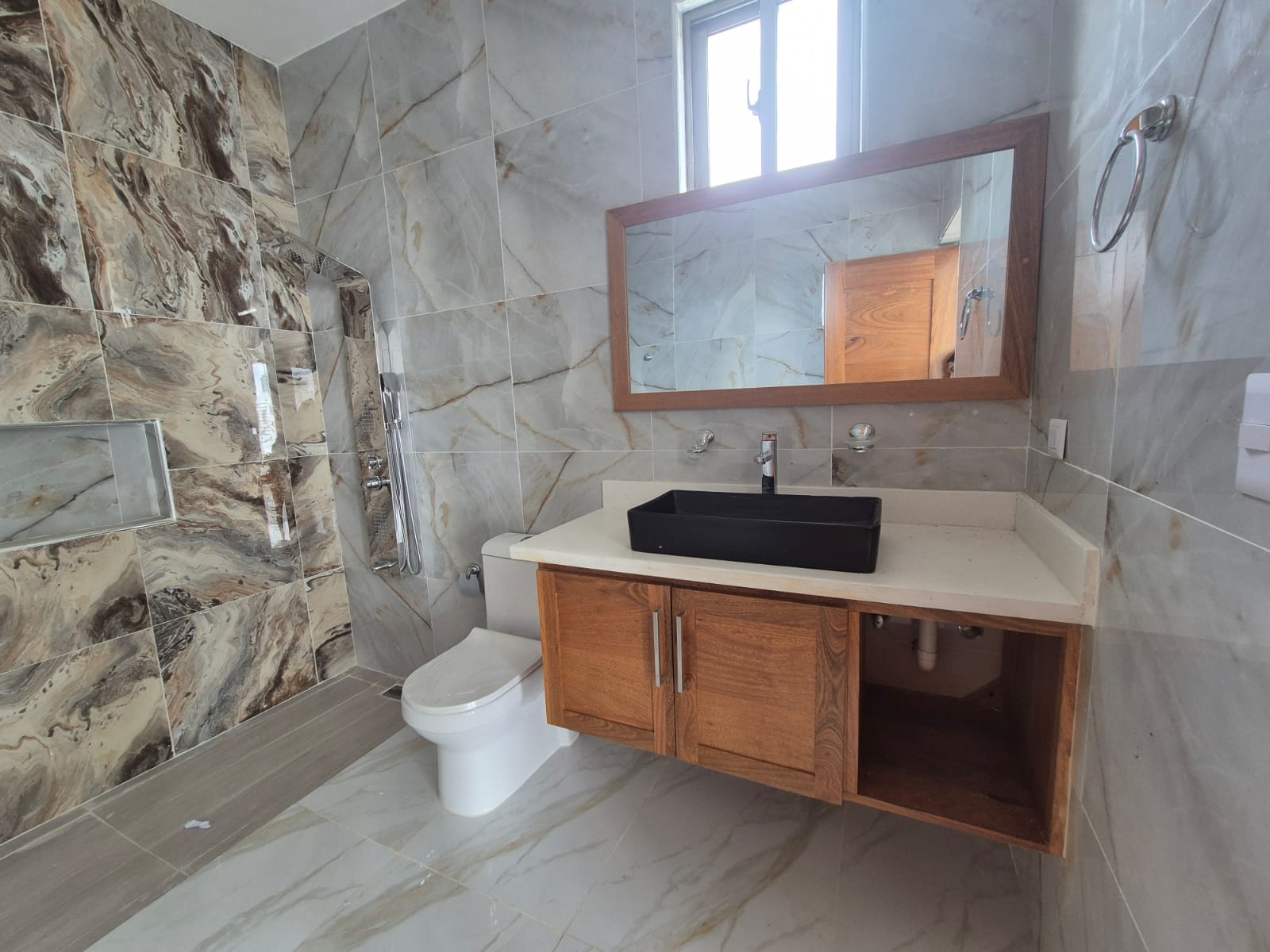 casas - Se Renta Casa Moderna y Amplia en Villa Maria  4