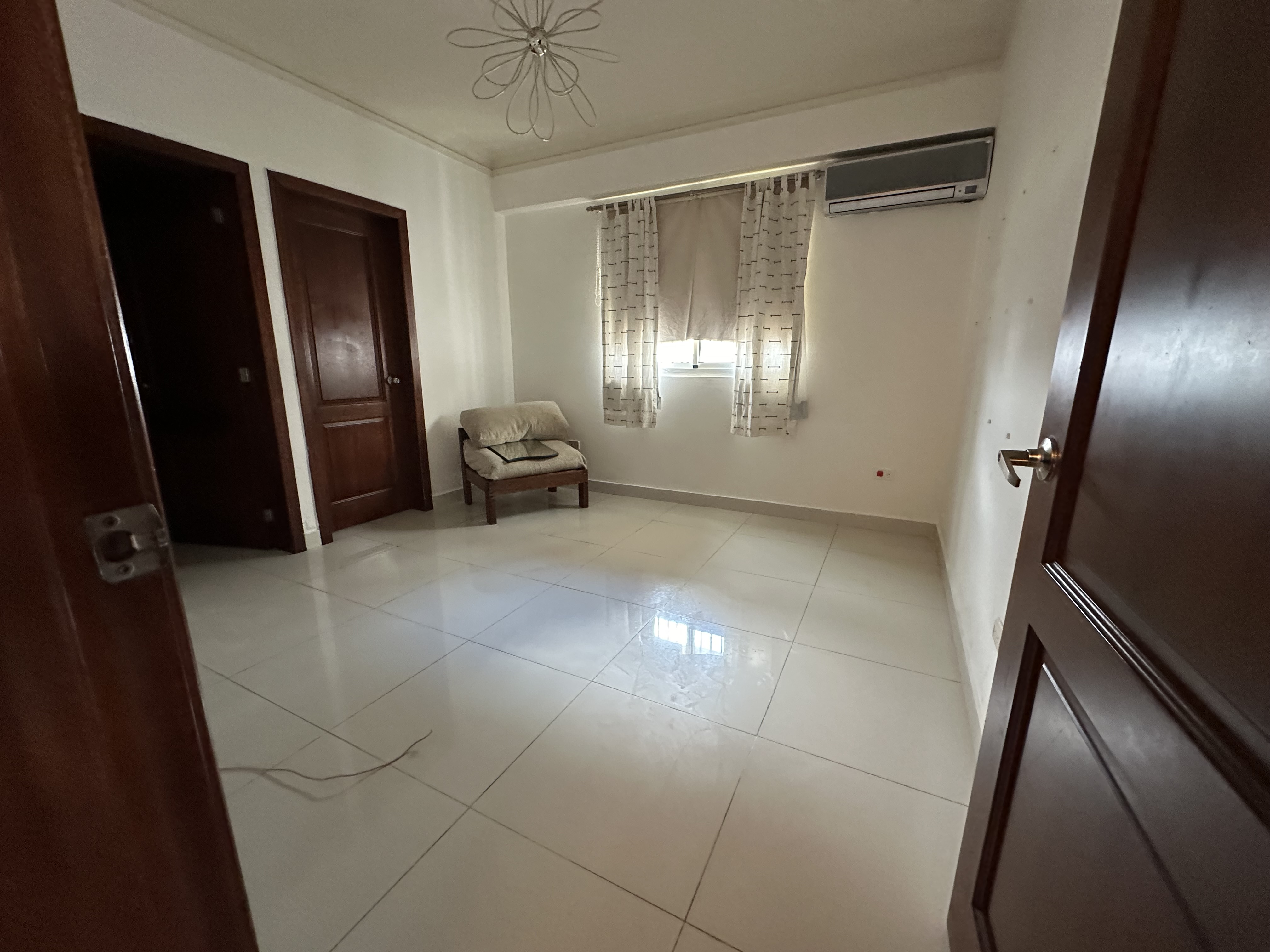 apartamentos - Alquiló piso 7 vacío bella vista sur tres hab con  3