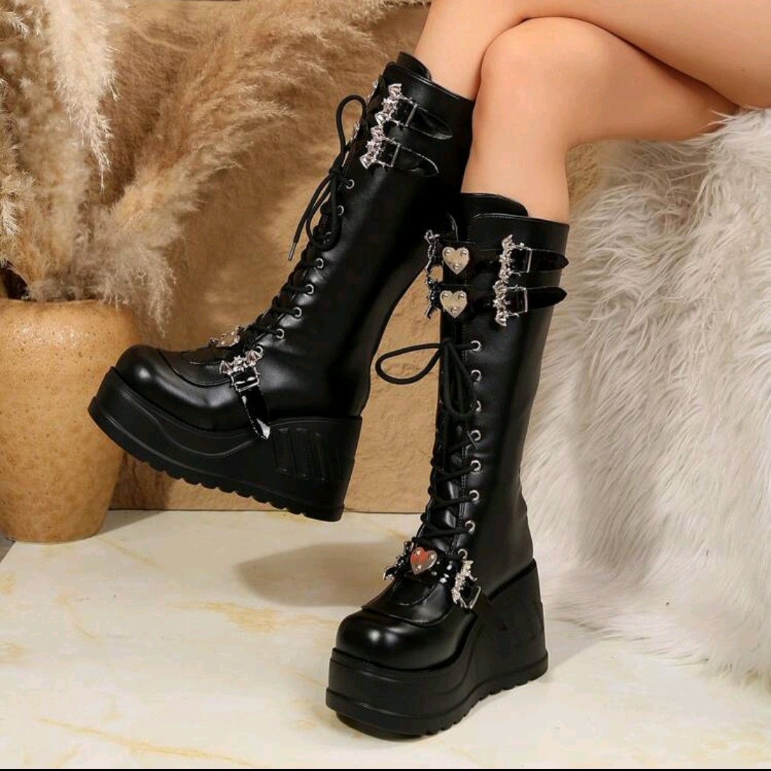 zapatos para mujer - BOTAS GÓTICAS NEGRA 0