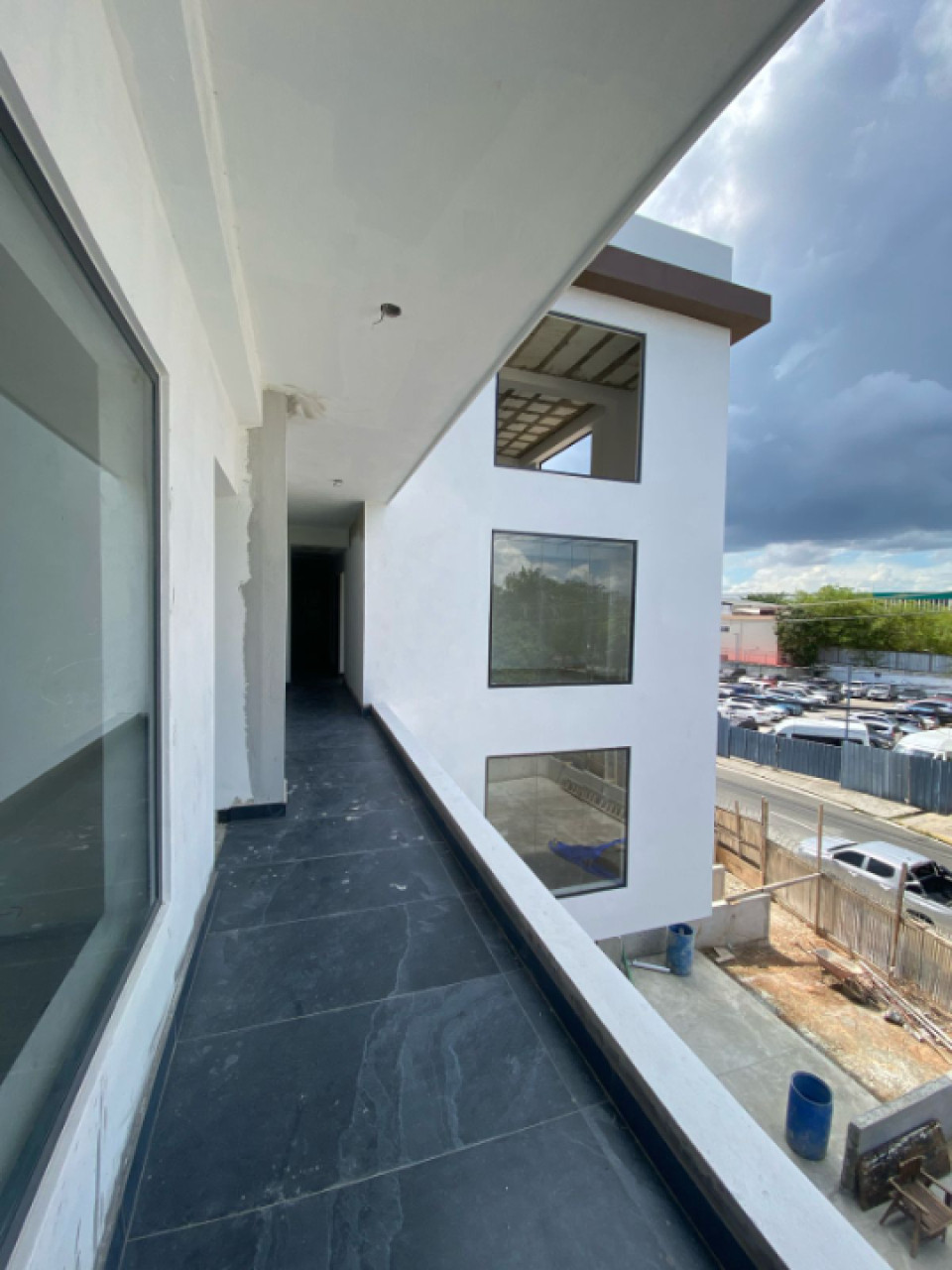 oficinas y locales comerciales - LOCALES EN VENTA, PLAZA EN MIRAFLORES 3