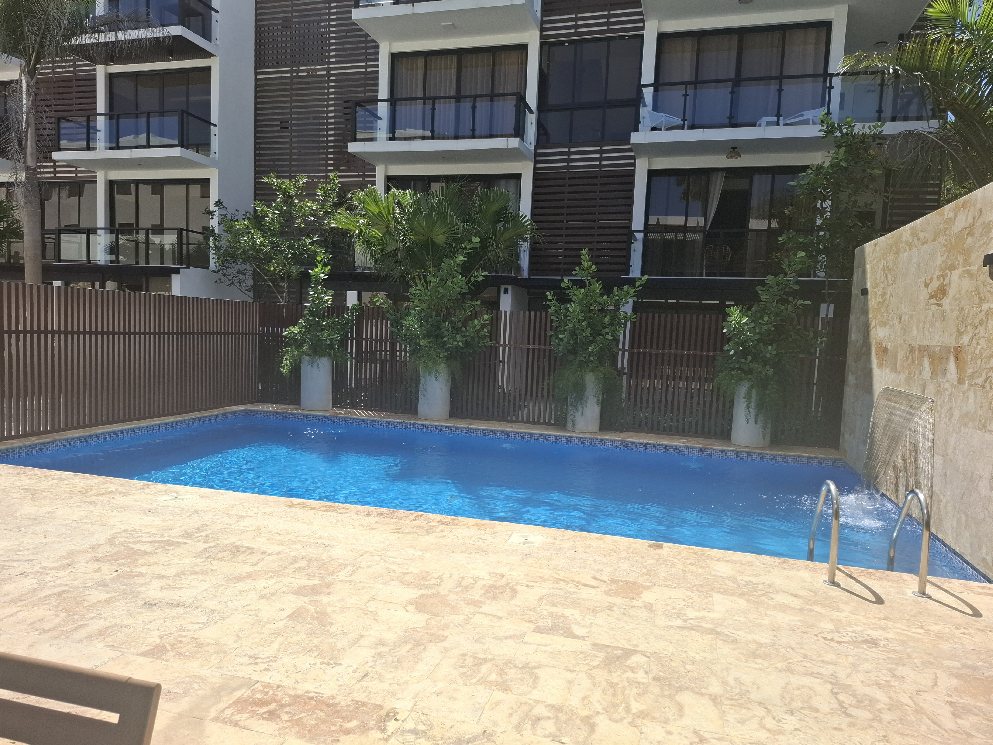 apartamentos - Acogedor apartamento nuevo tipo penthouse en el malecón con piscina  6