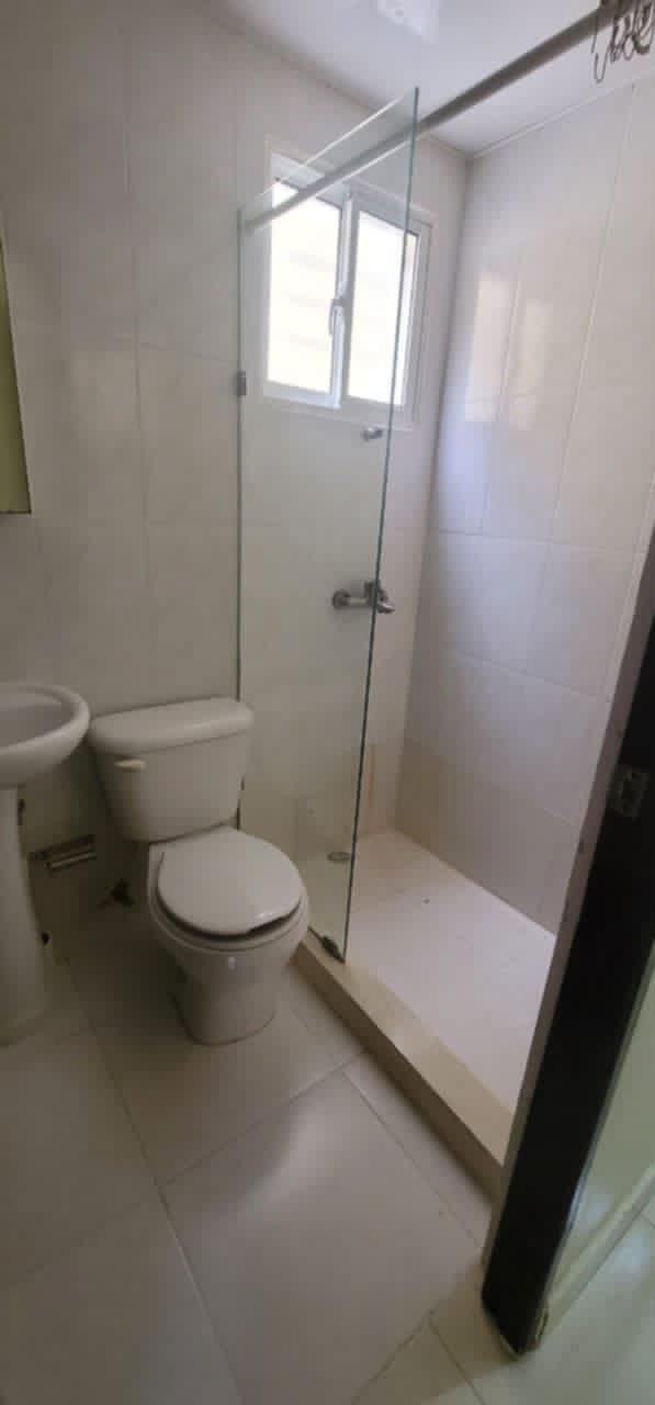 apartamentos - Vendo Apartamento 2do Nivel  📍Detrás Hospital Ney 5