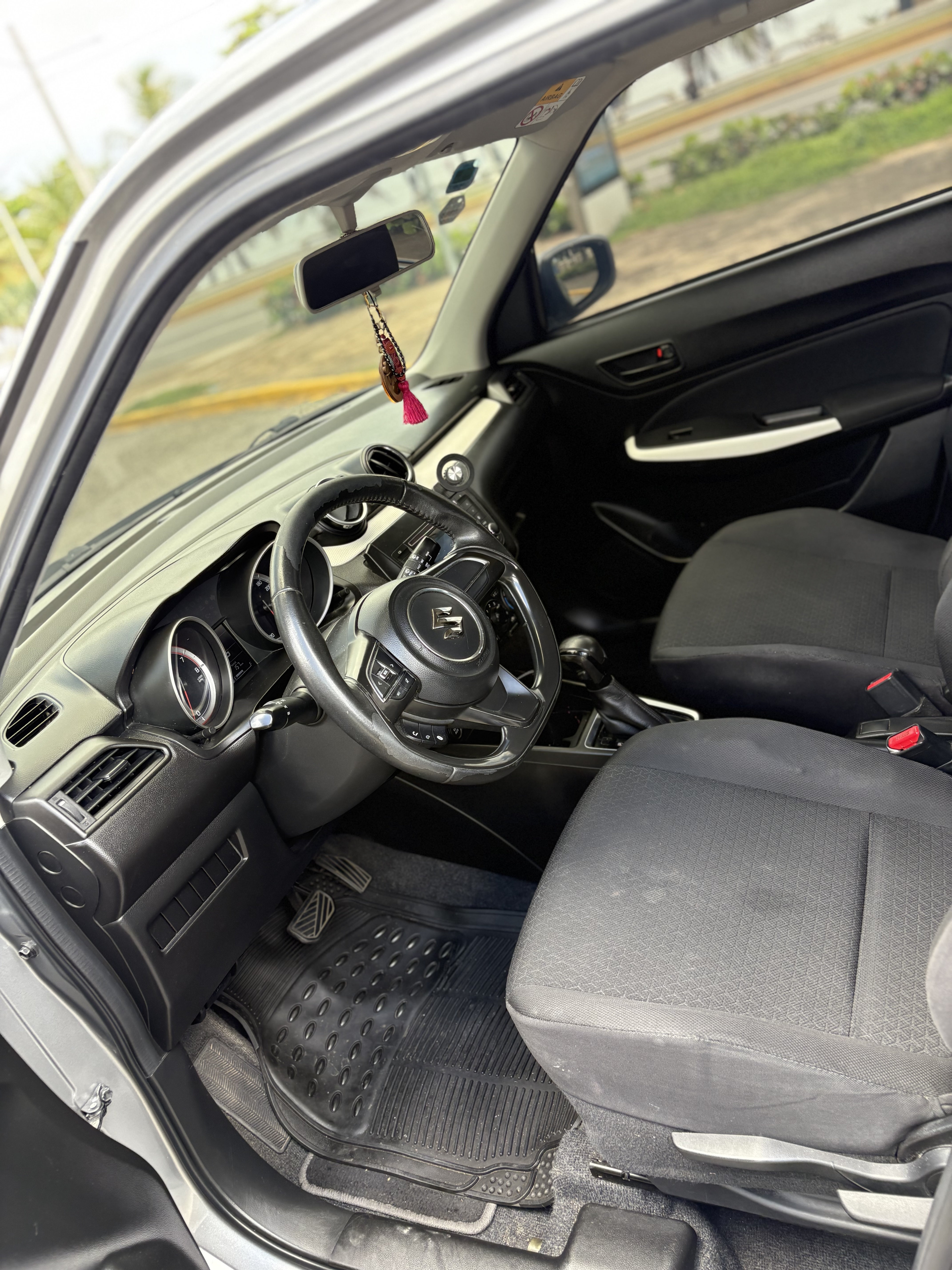 carros - Suzuki Swift Americano 2018 5