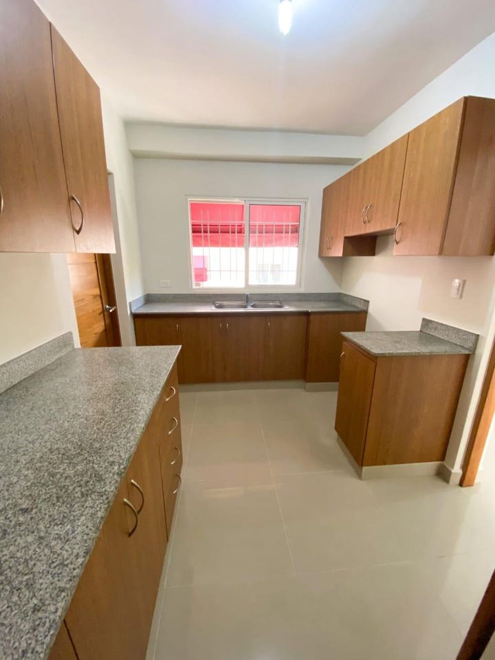 apartamentos - Vendo apartamento en colinas del Oeste  1