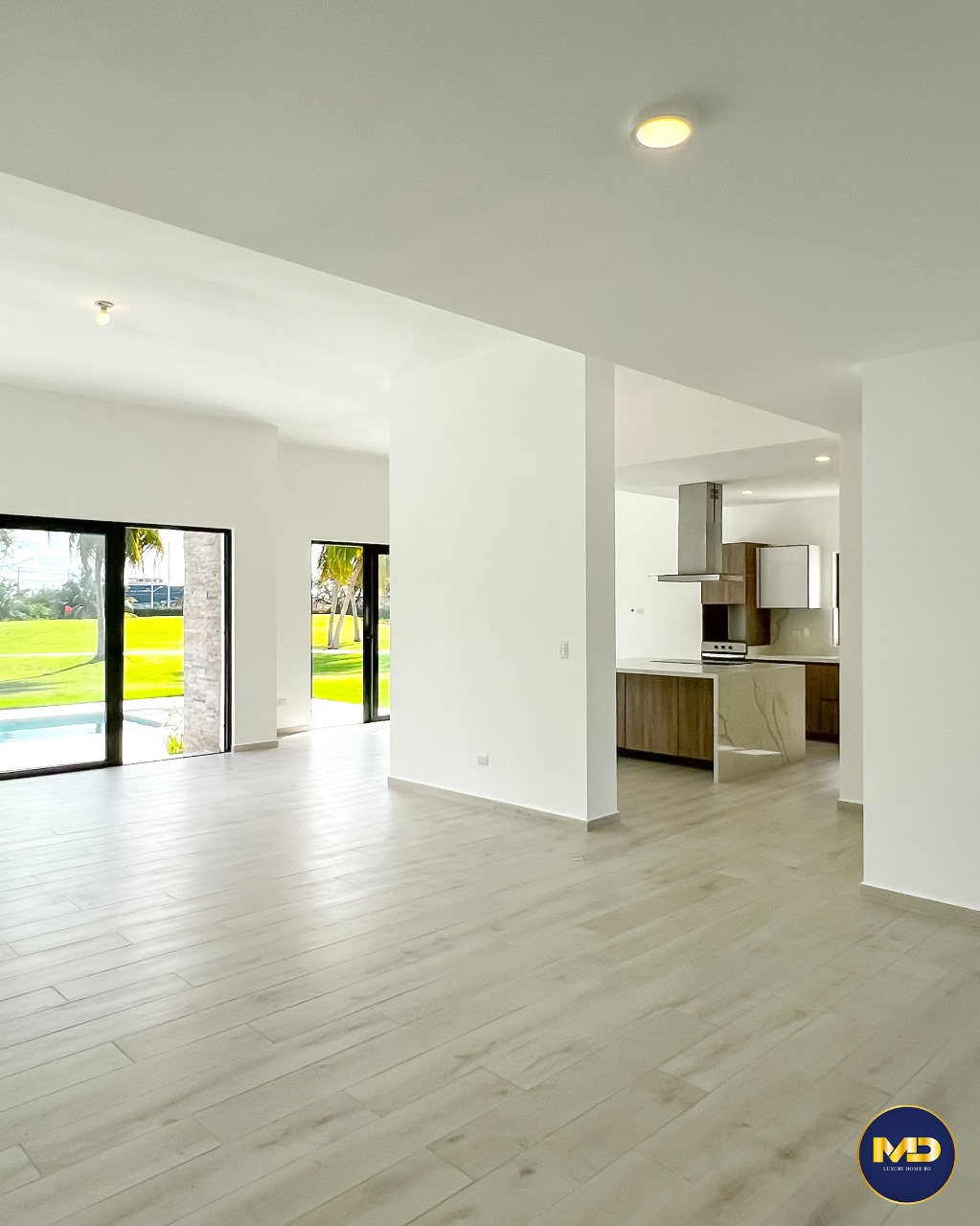 casas vacacionales y villas - 🏡Villa de Lujo en Cocotal, Punta Cana | Piscina + CONFOTUR | CAMPO DE GOLF ⛳  4