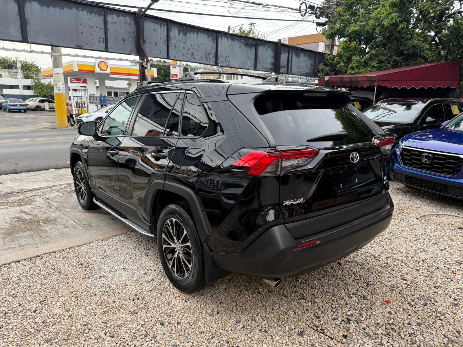jeepetas y camionetas - TOYOTA RAV4 LE 2021 9