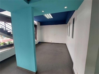 oficinas y locales comerciales - Local Millon 100m / 65000 pesos 3