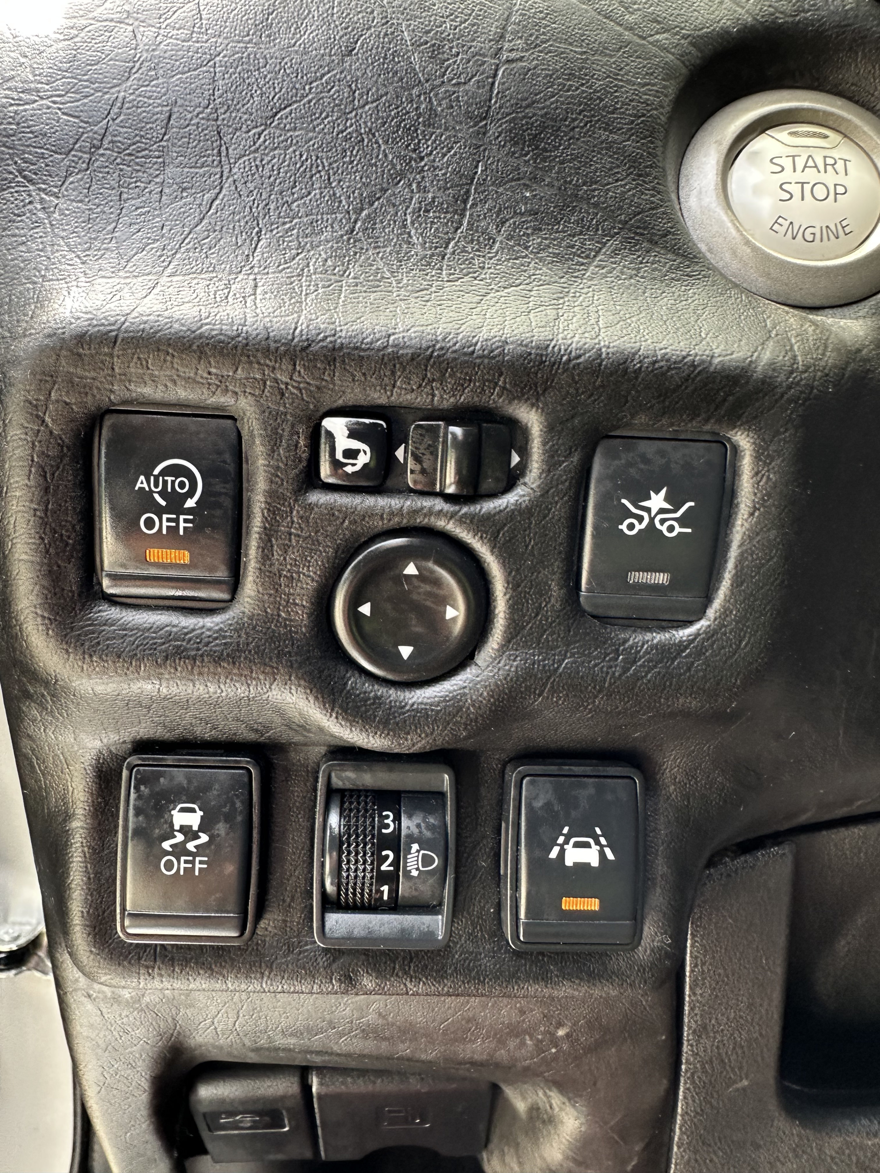 carros - HERMOSA NISSAN NOTE JAPONÉS 2015 ORIGINAL! NUNCA CHOCADO, 0 DETALLES 10/10 NEW! 9