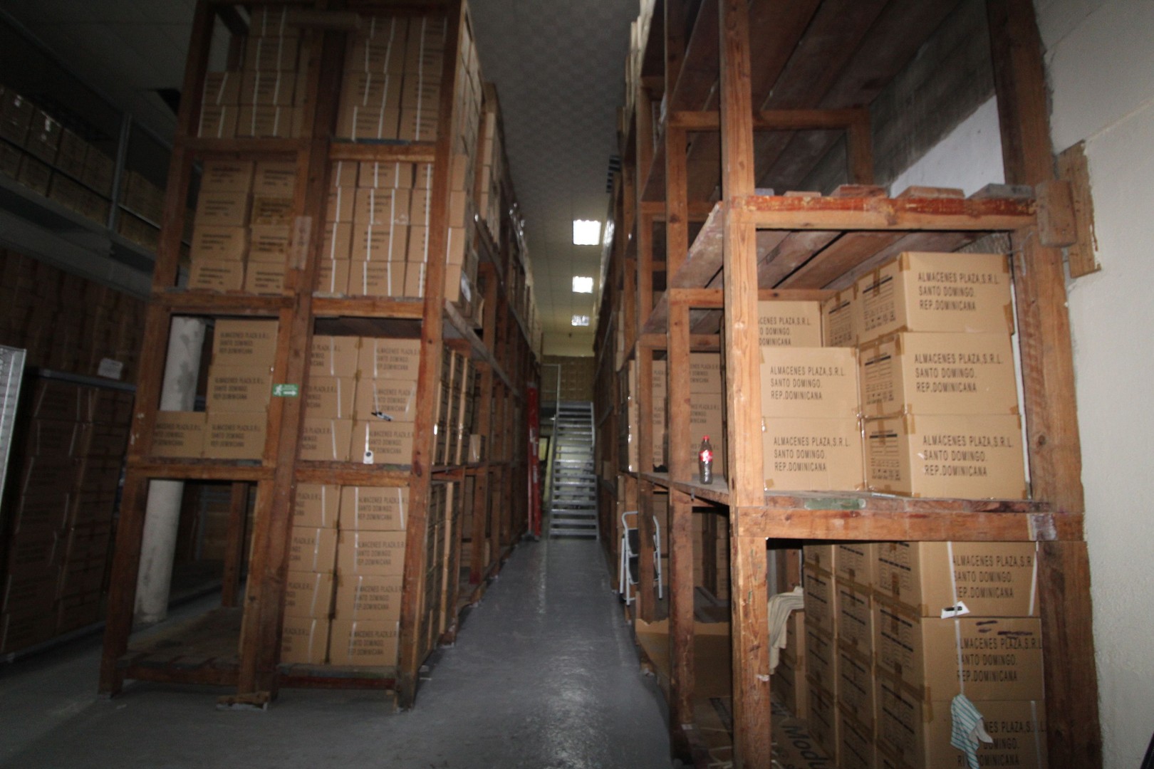 oficinas y locales comerciales - Gazcue edificio comercial 1,500m2 10 parqueos  9