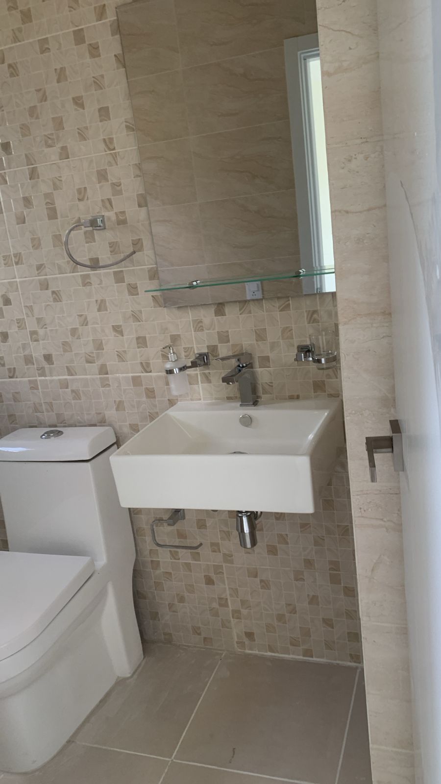 apartamentos - Se alquila un apartamento en SDE 6