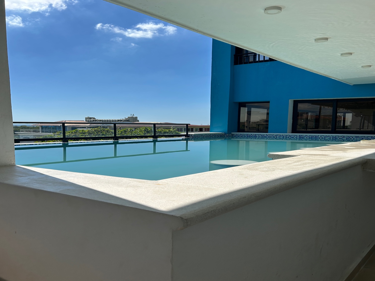 otros inmuebles - SE VENDE O SE ALQUILA EDIFICIO DE 7 NIVELES GAZCUE 9
