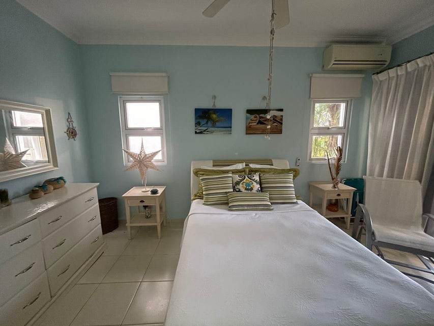 apartamentos - Apartamento en venta #24-814 con 3 dormitorios, aire acondicionado, piscina. 7