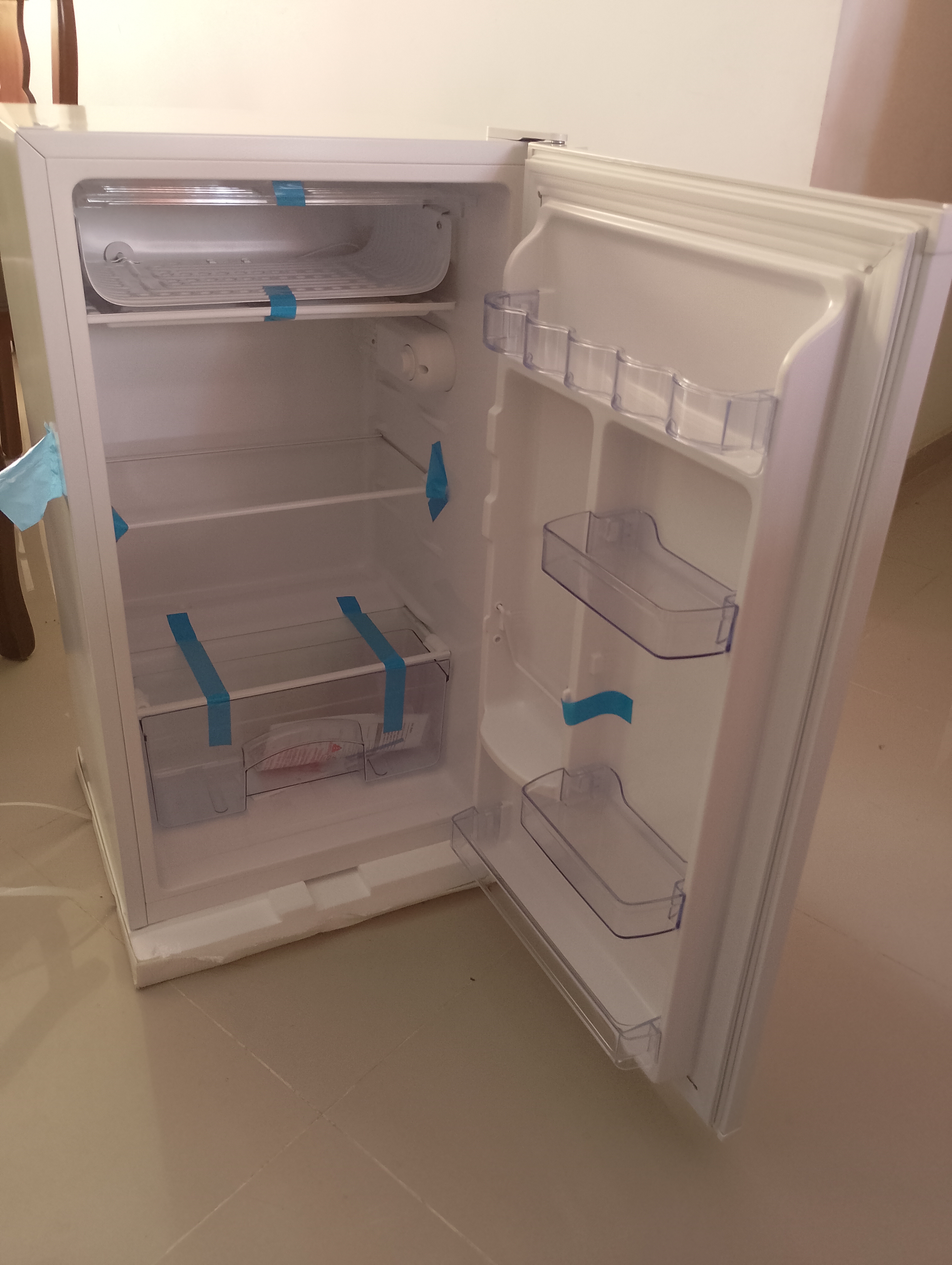electrodomesticos - Vendo nevera ejecutiva de 3.2 FT  1