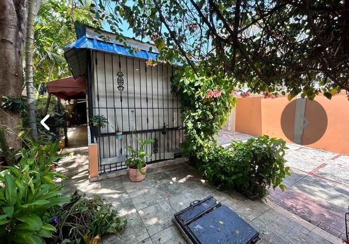 casas - Excelente Casa para vivienda, empresa,  negocio u oficinas en excelente punto  1