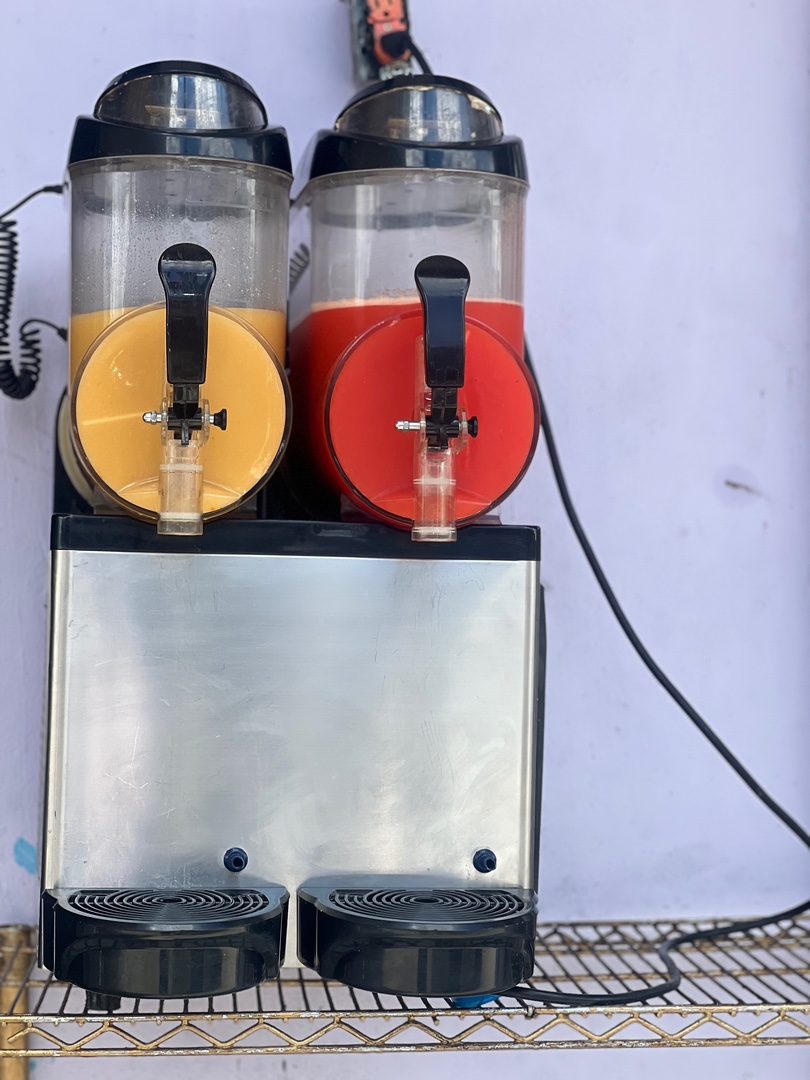 equipos profesionales - Máquina de yum yum usada , en excelente estado 
 4