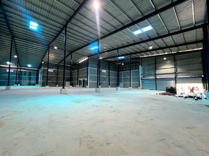 otros inmuebles - ALQUILO Nave  prox. al merca Santo Domingo  KM 22 5
