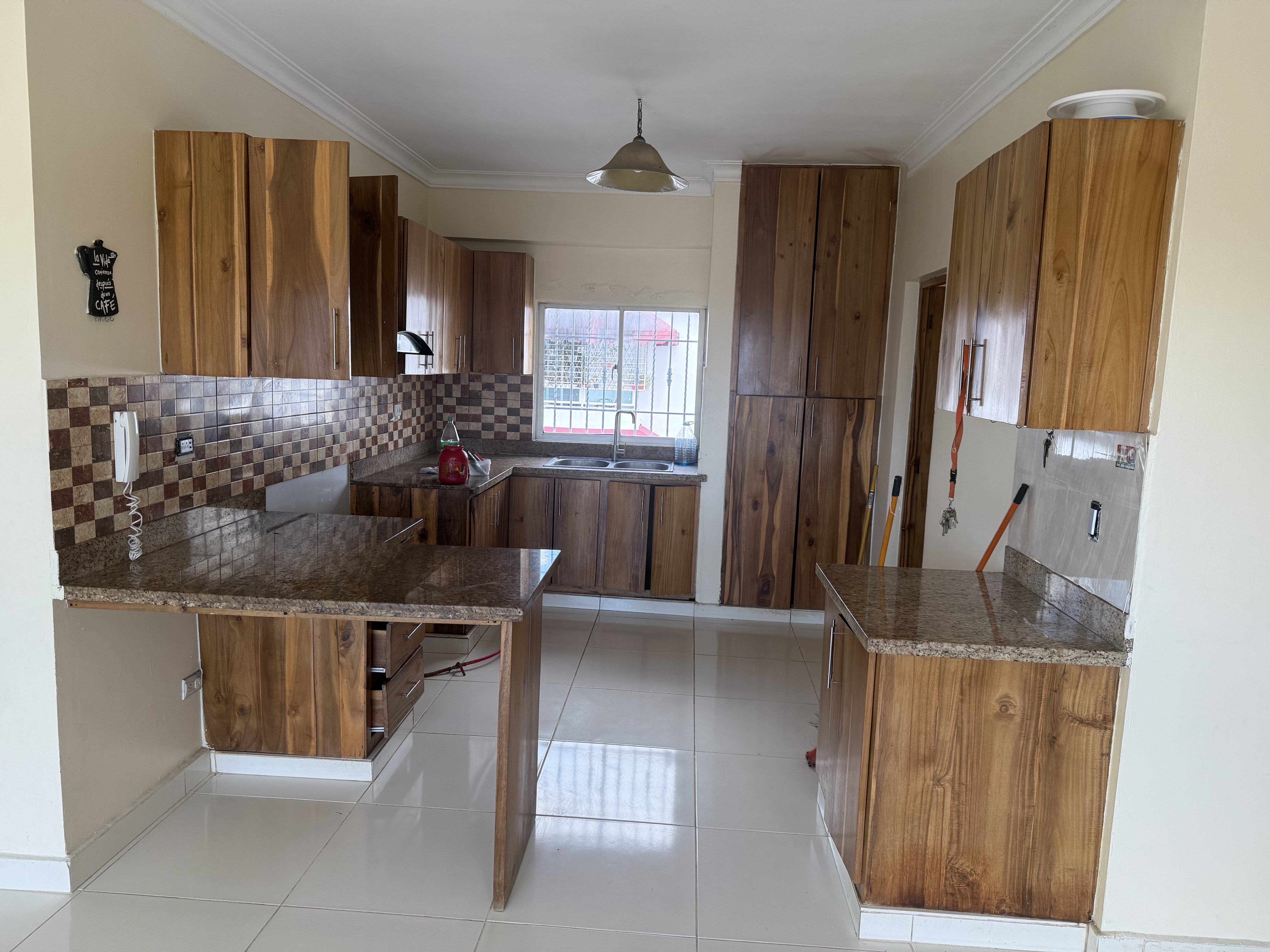 apartamentos - Alquiler !!!¡Vive en el corazón del Ensanche Ozama! 🏡 0