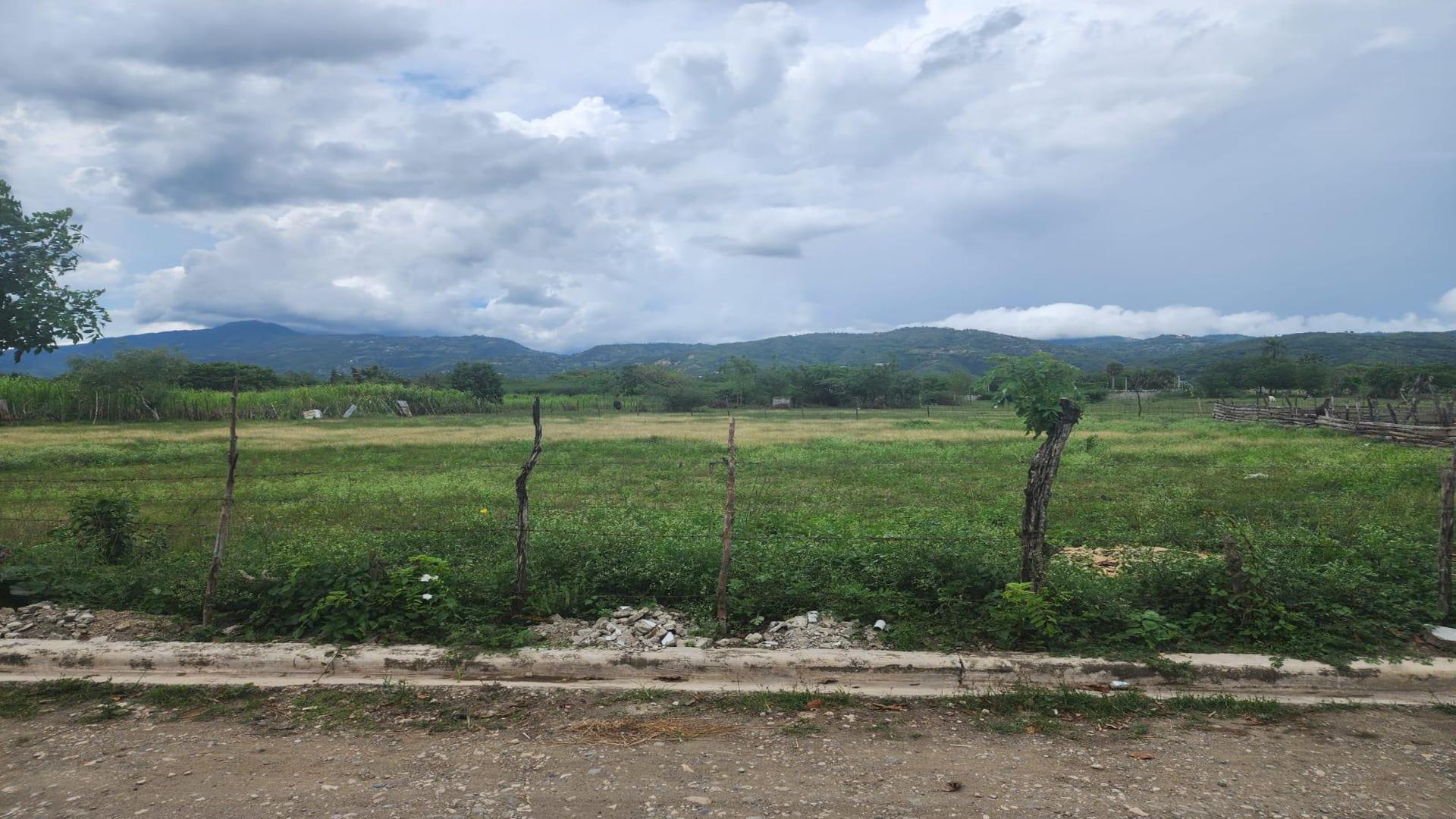 solares y terrenos - Solar en venta Gurabo Abajo, la Cruz gorda 6