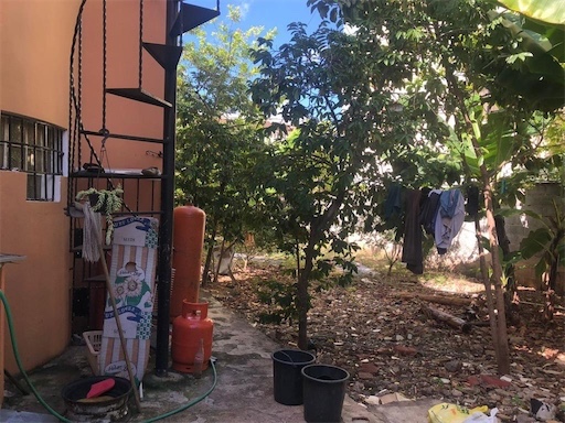 casas - Venta de casa en la Charles de Gaulle Santo Domingo este con patio súper grande 6