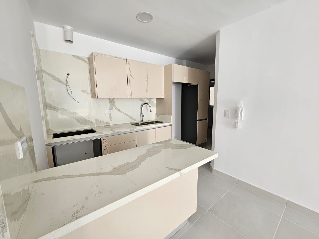 apartamentos - Apartamento venta 3 habitaciones Evaristo Morales 0