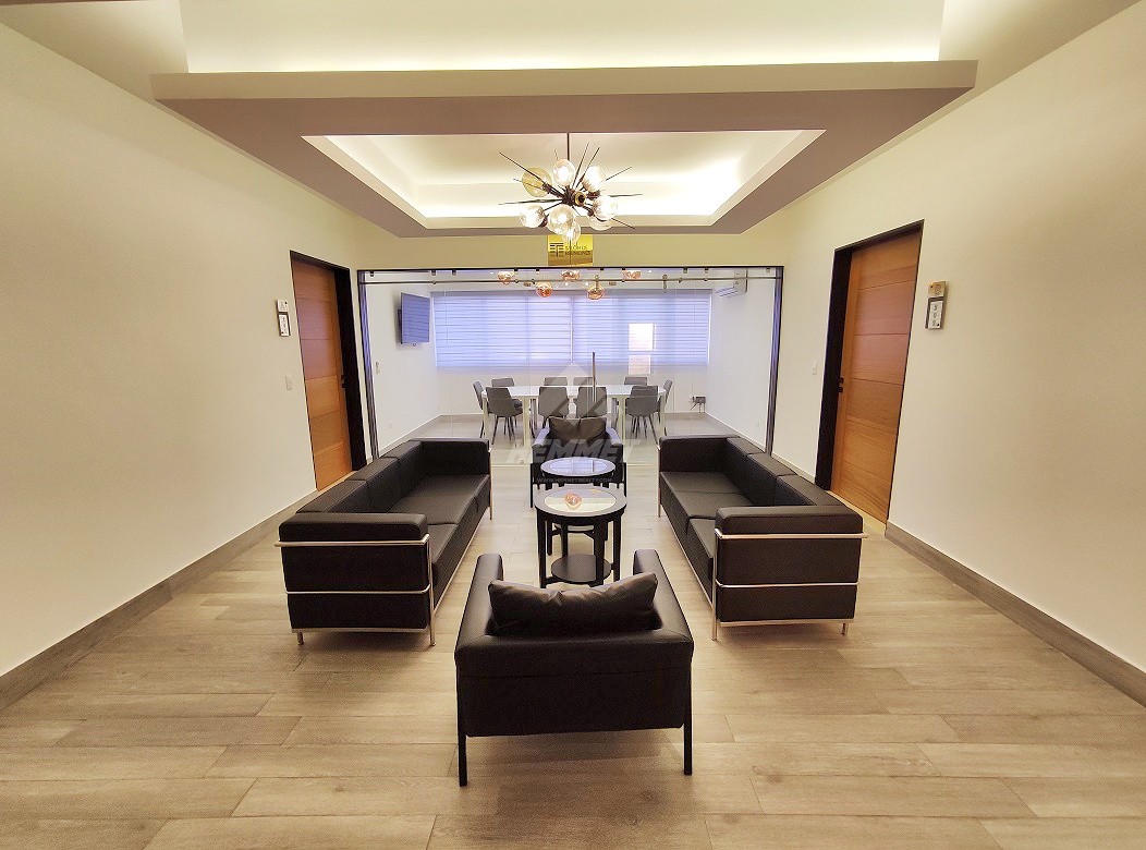 apartamentos - 7MO NIVEL DE 210 MTS2 CON GIMNASIO Y PISCINA INFINITY LA ESMERALDA SANTIAGO  2
