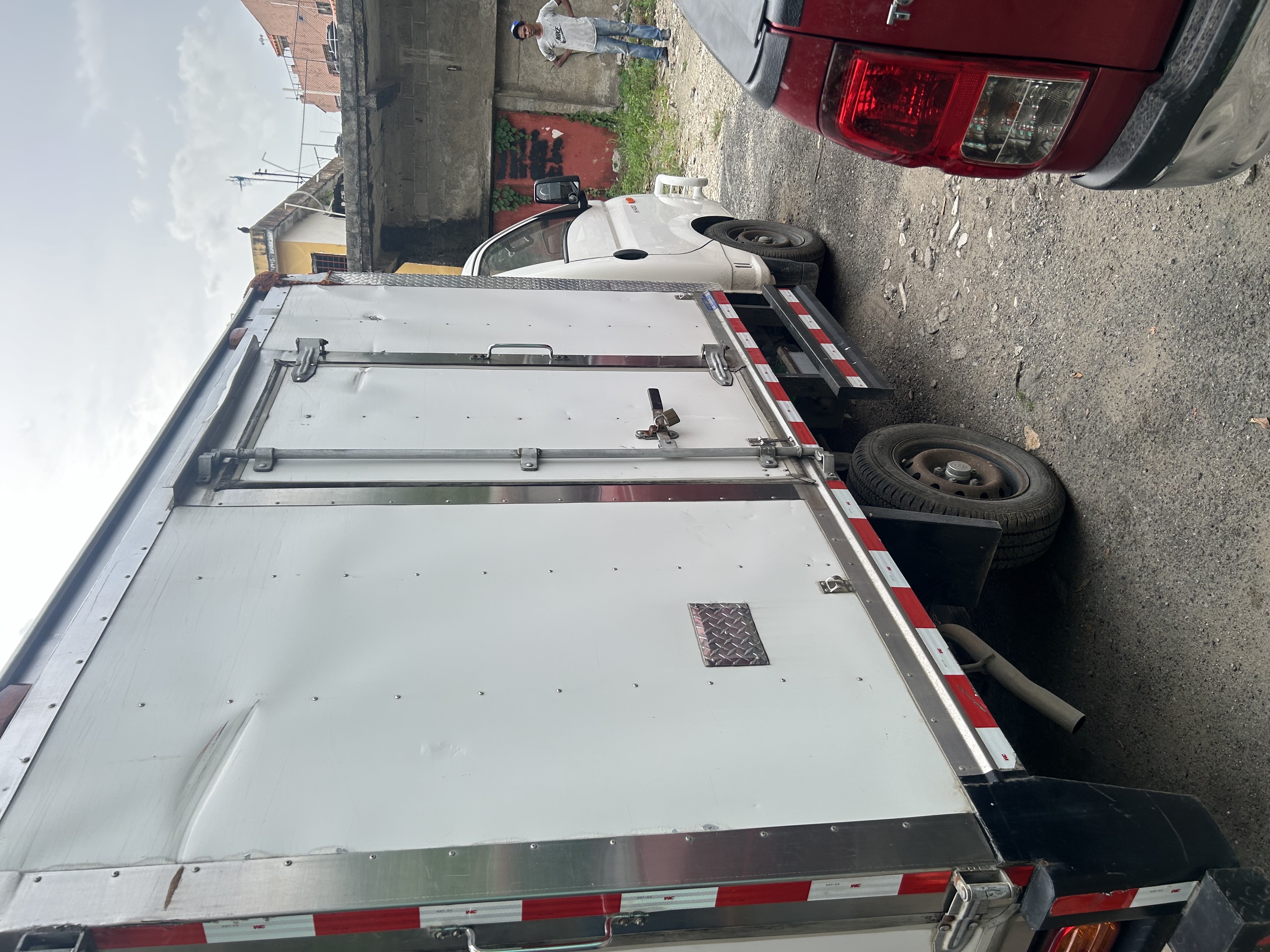 camiones y vehiculos pesados - camion con cajón cerrado incluido 6