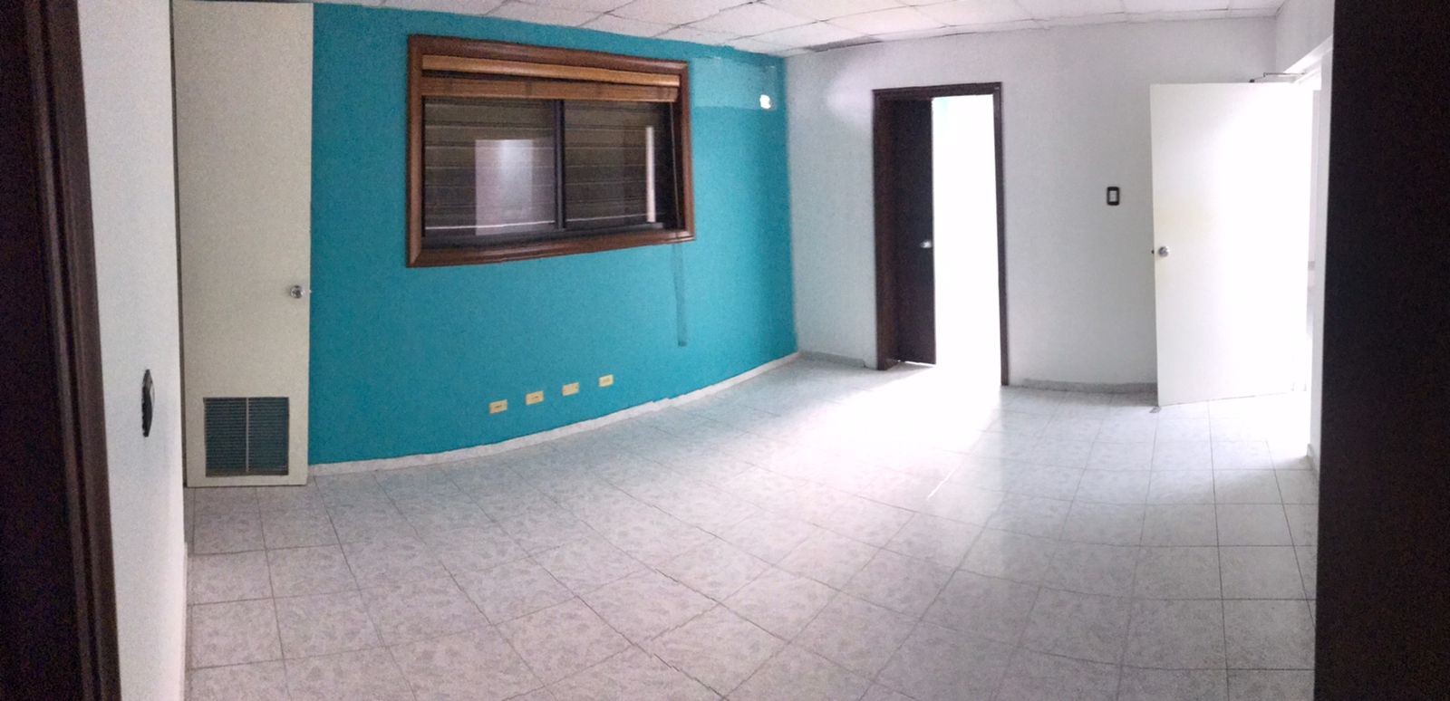 otros inmuebles - Se vende edificio de oficinas 2 niveles en remate en la Ave. Jose Contreras. 4