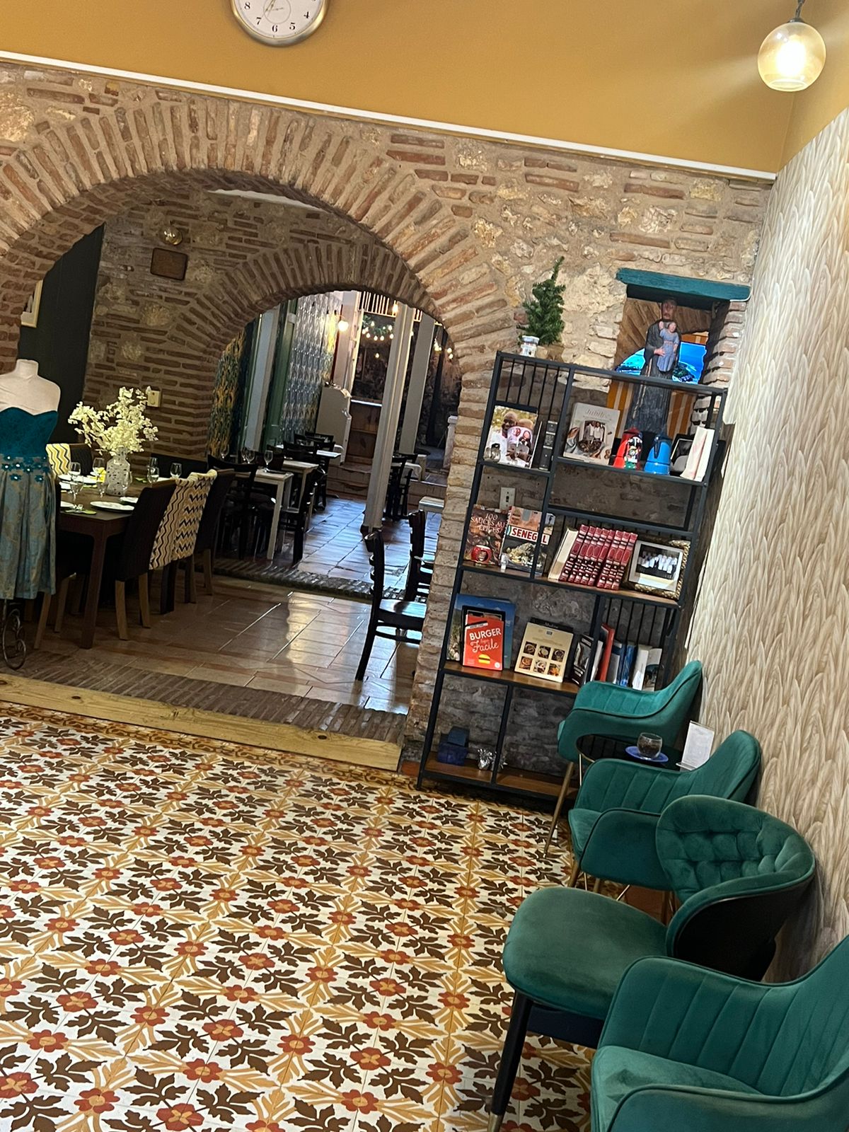 otros inmuebles - Traspaso de Local Comercial, Restaurant en Zona Colonial 4