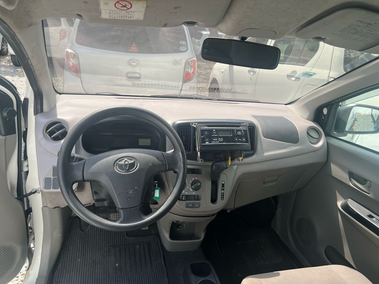 carros - Toyota Pixis 2017: Ideal para Uber, Indriver y Did 1