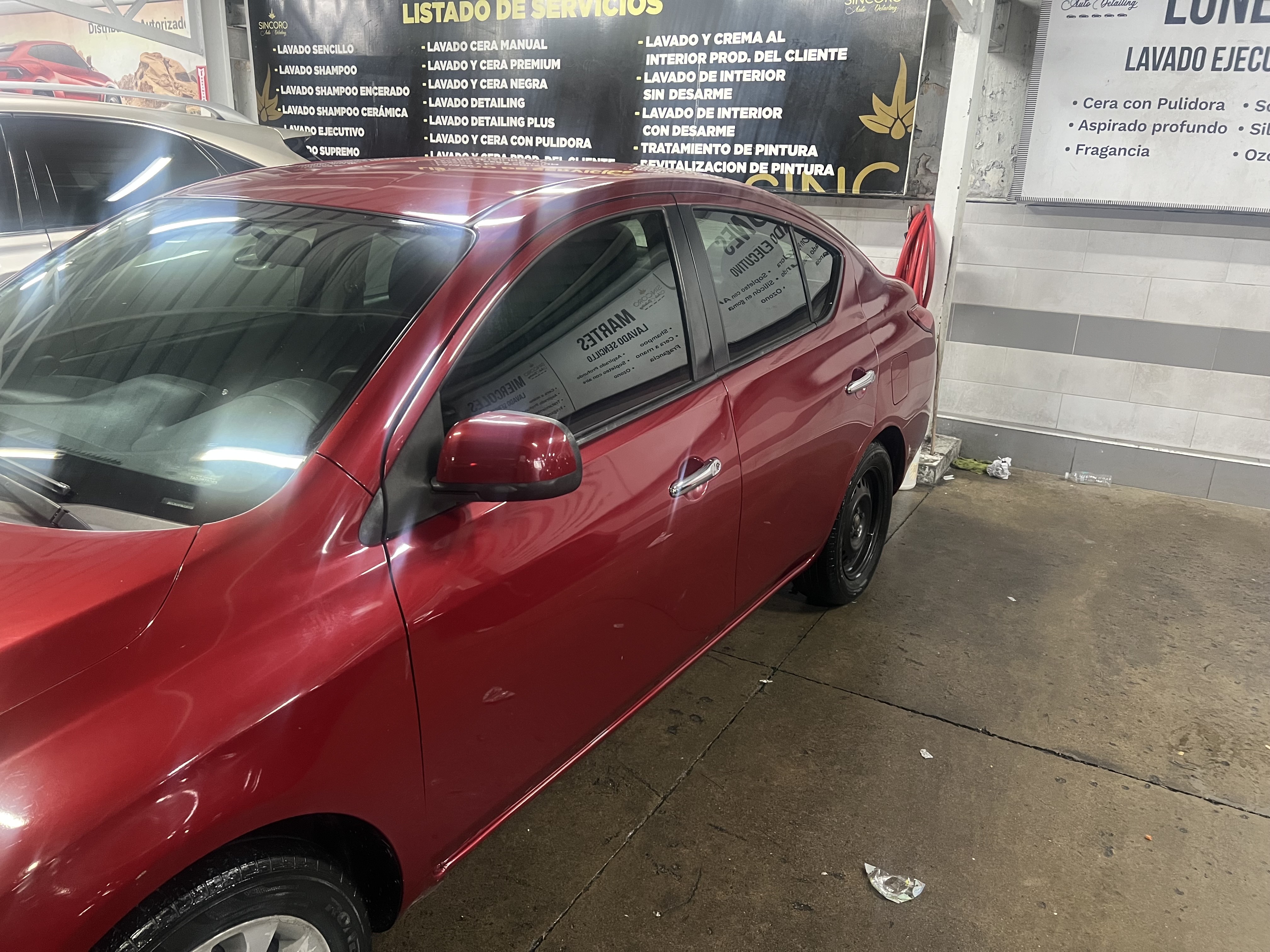 carros - Nissan Versa 2012 buenas condiciones.  1