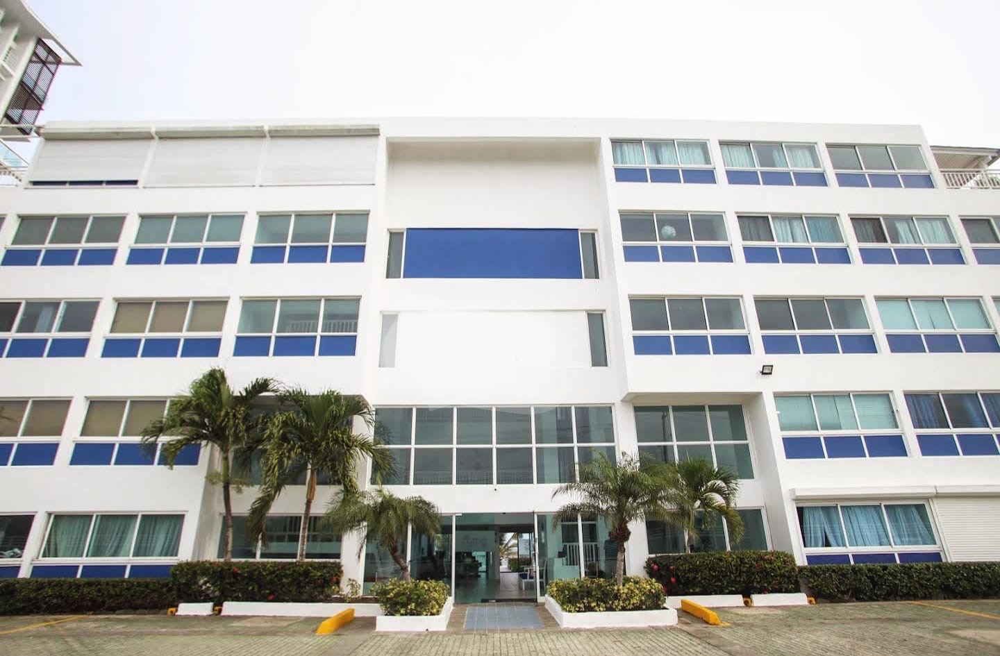 apartamentos - Juan Dolio apartamento de 1Hab. Frente al Mar 3