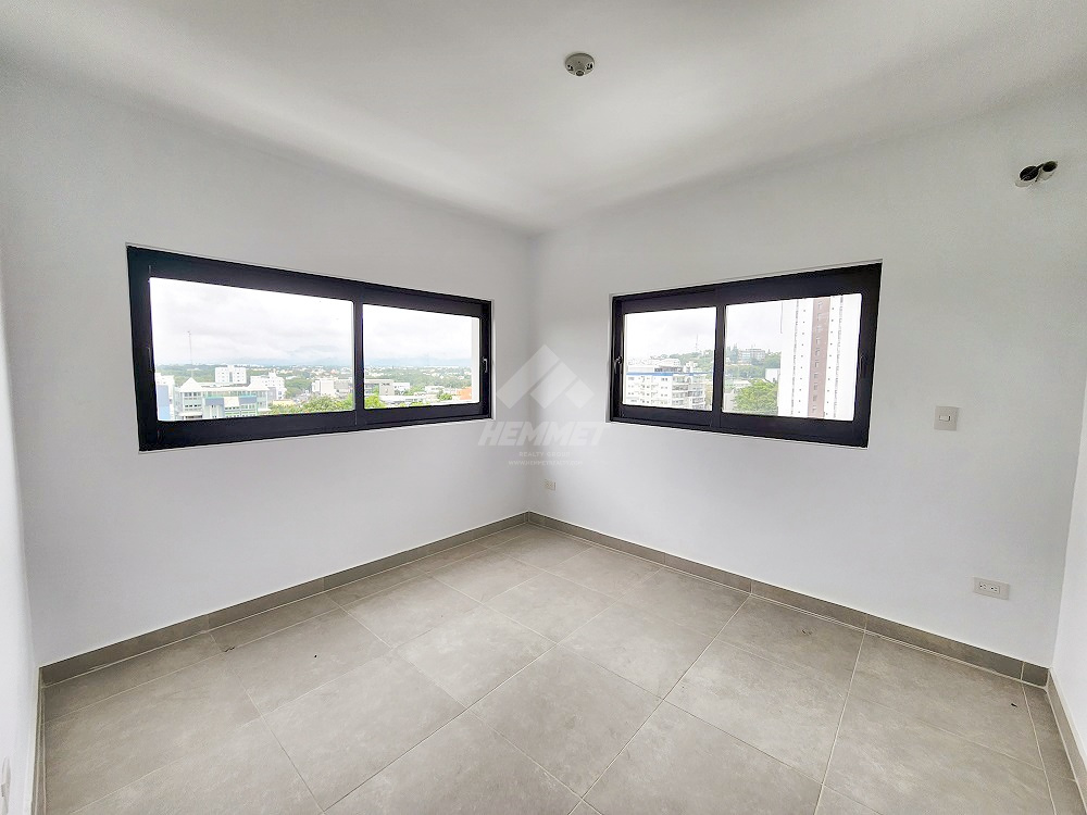 apartamentos - TORRE PISCINA Y GYM PROXIMO COLEGIO DE LA SALLE 8