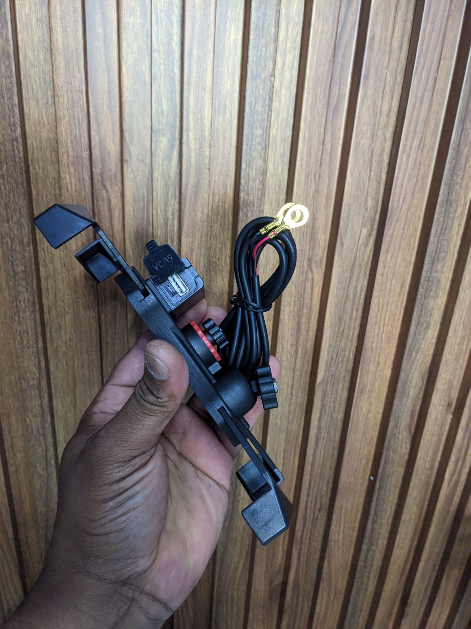 celulares y tabletas - Base para motos con salida USB de carga 7