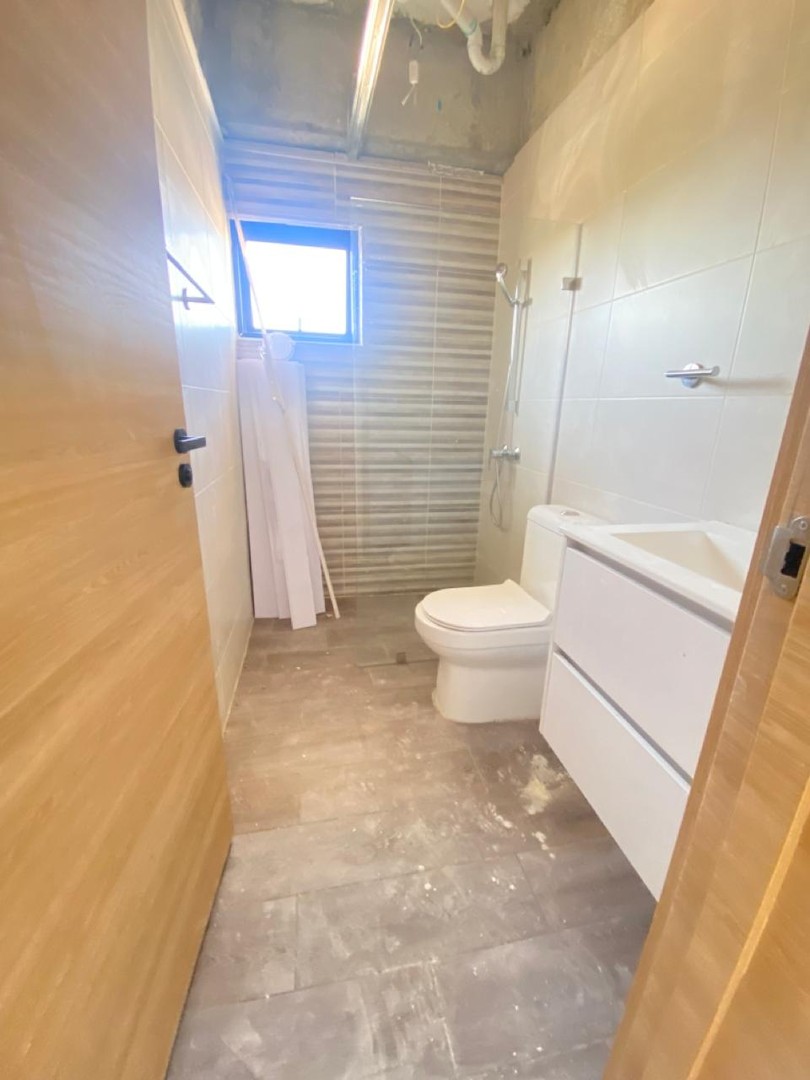 apartamentos - Apartamento Nuevo en Venta
•ZONA UNIVERSITARIA
               USD260,000

 4