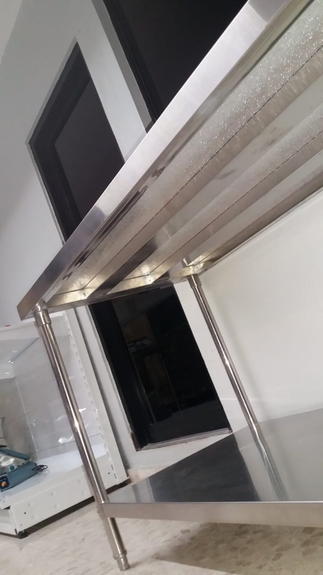 equipos profesionales - MESA EN ACERO INOXIDABLE  5