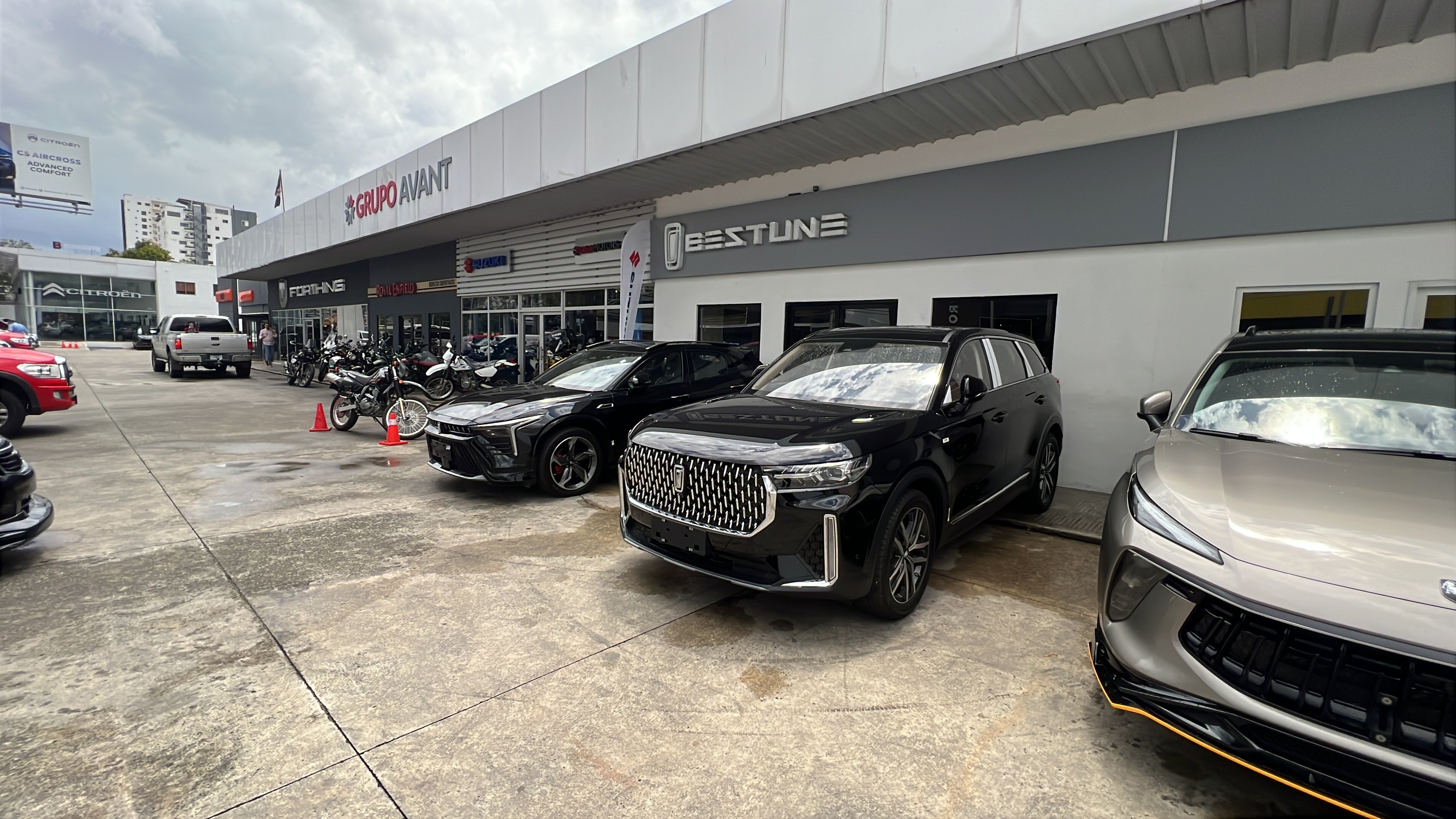 jeepetas y camionetas - Bestune T99 DLX 2025 0km  3