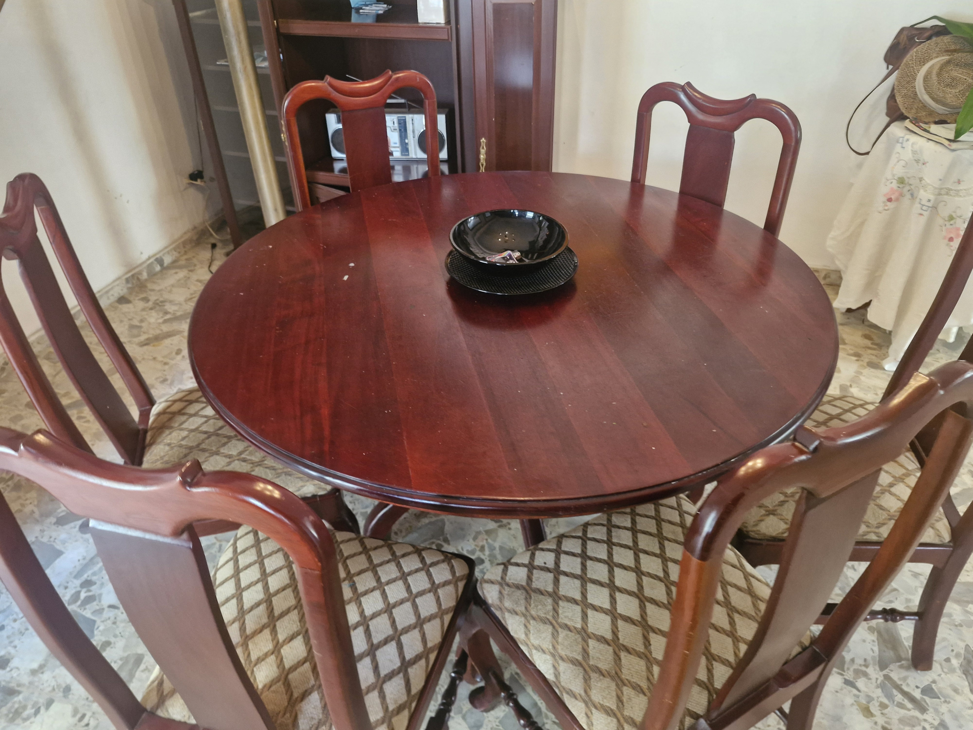 muebles y colchones - Juego comedor Caoba 2