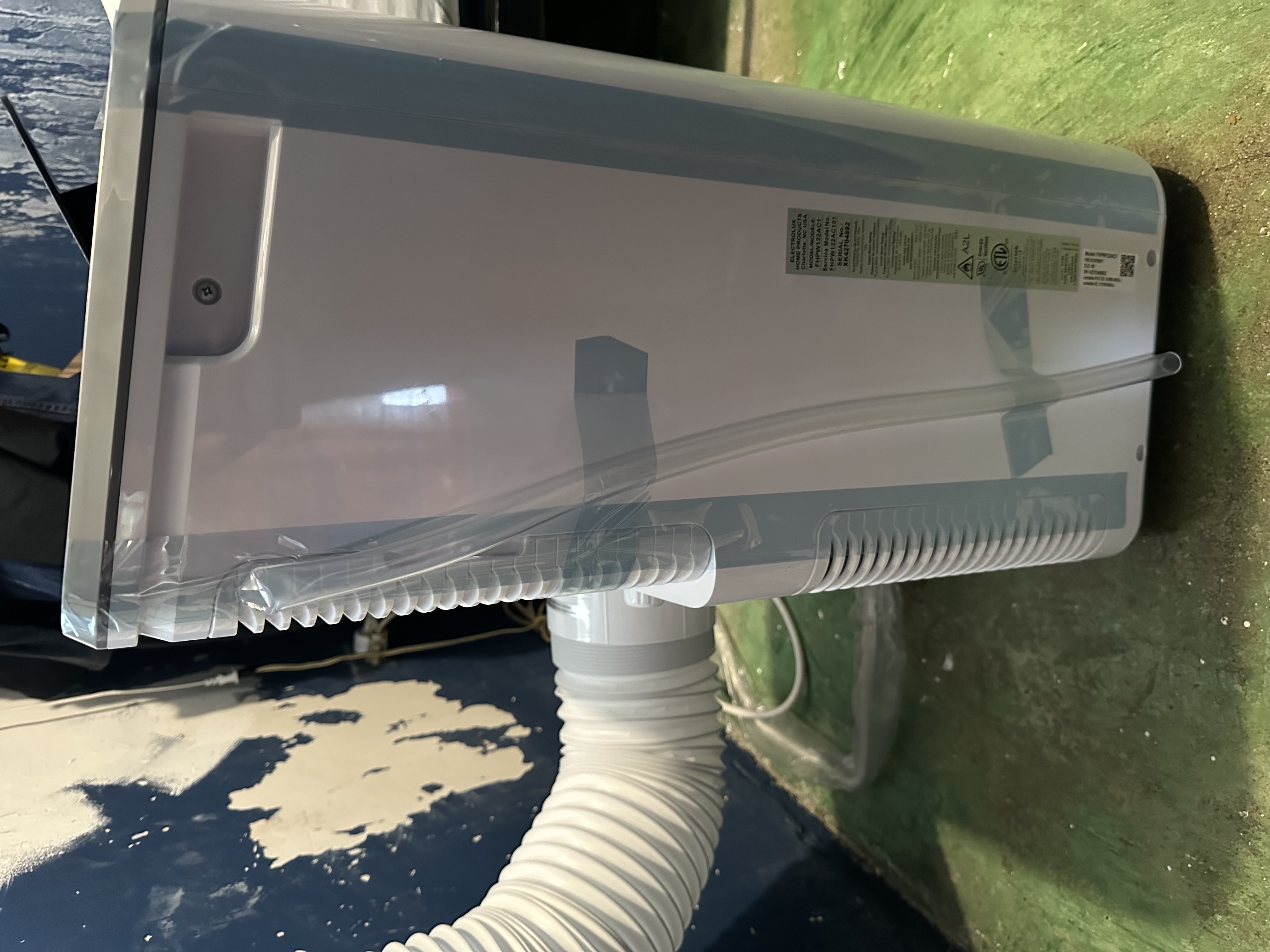 electrodomesticos - Aire Acondicionado Portátil Frigidaire FHPW122AC1 6