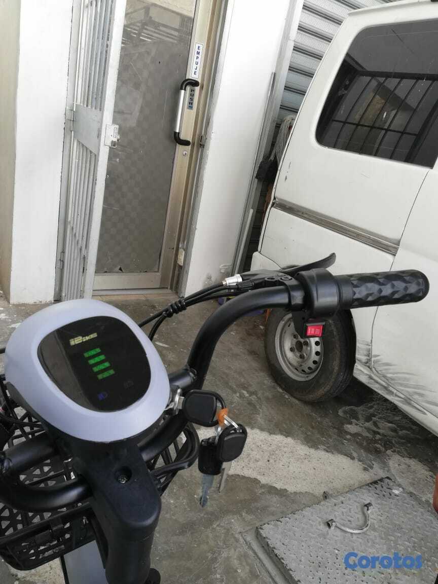 bicicletas y accesorios - BICICLETA PATINETA ELECTRICA DE 2 ASIENTOS  4